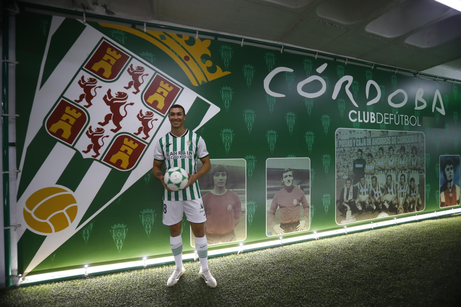 Las mejores fotos de la presentación de Adri Fuentes, Juan María Alcedo y Mariano Carmona como jugadores del Córdoba CF