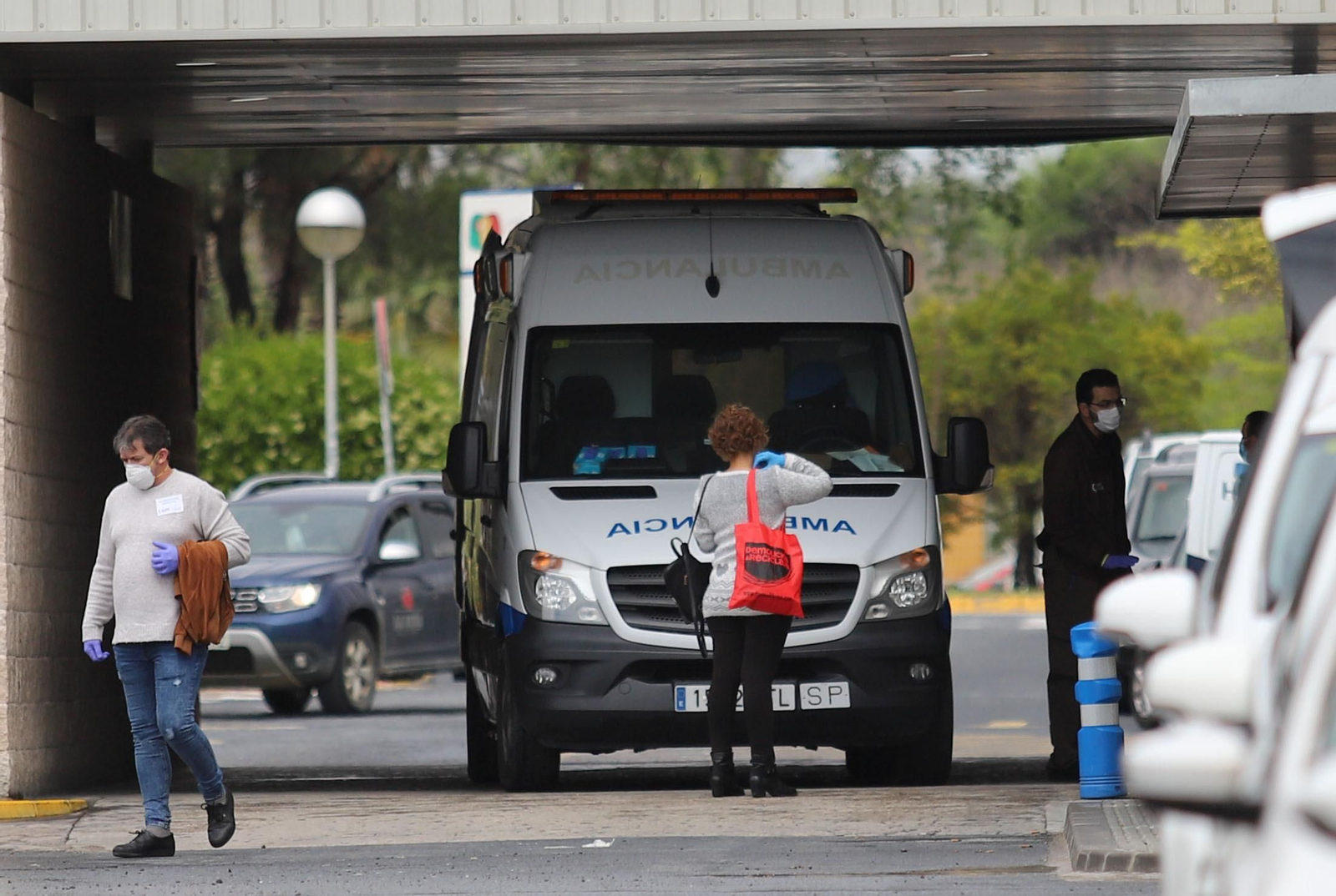 Imagen del acceso principal al Juan Ramón Jiménez.