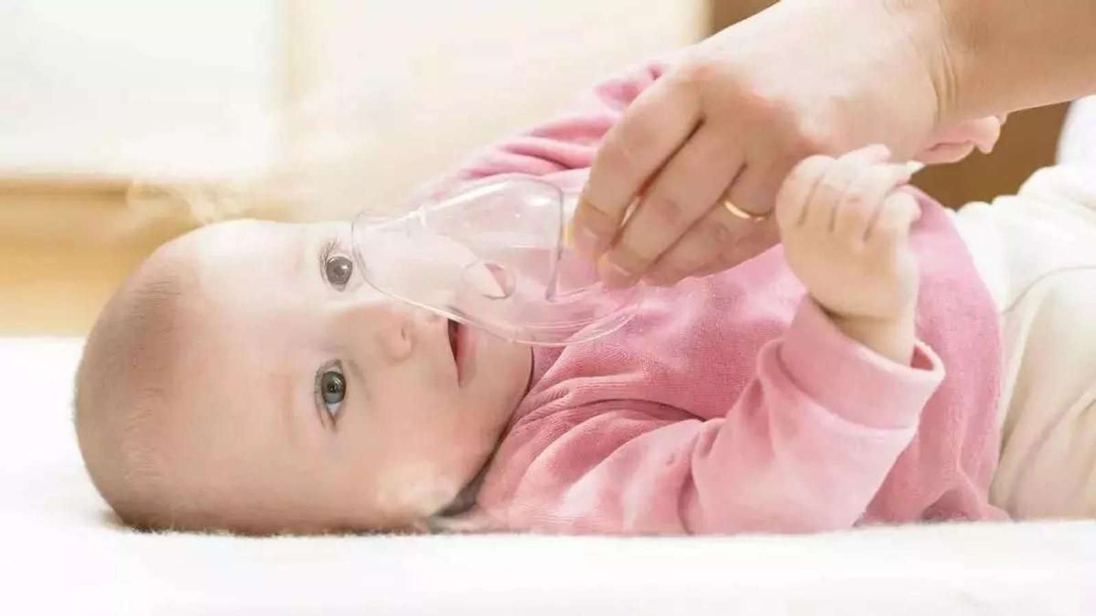 Comienza la campaña de vacunación contra la bronquiolitis en Andalucía