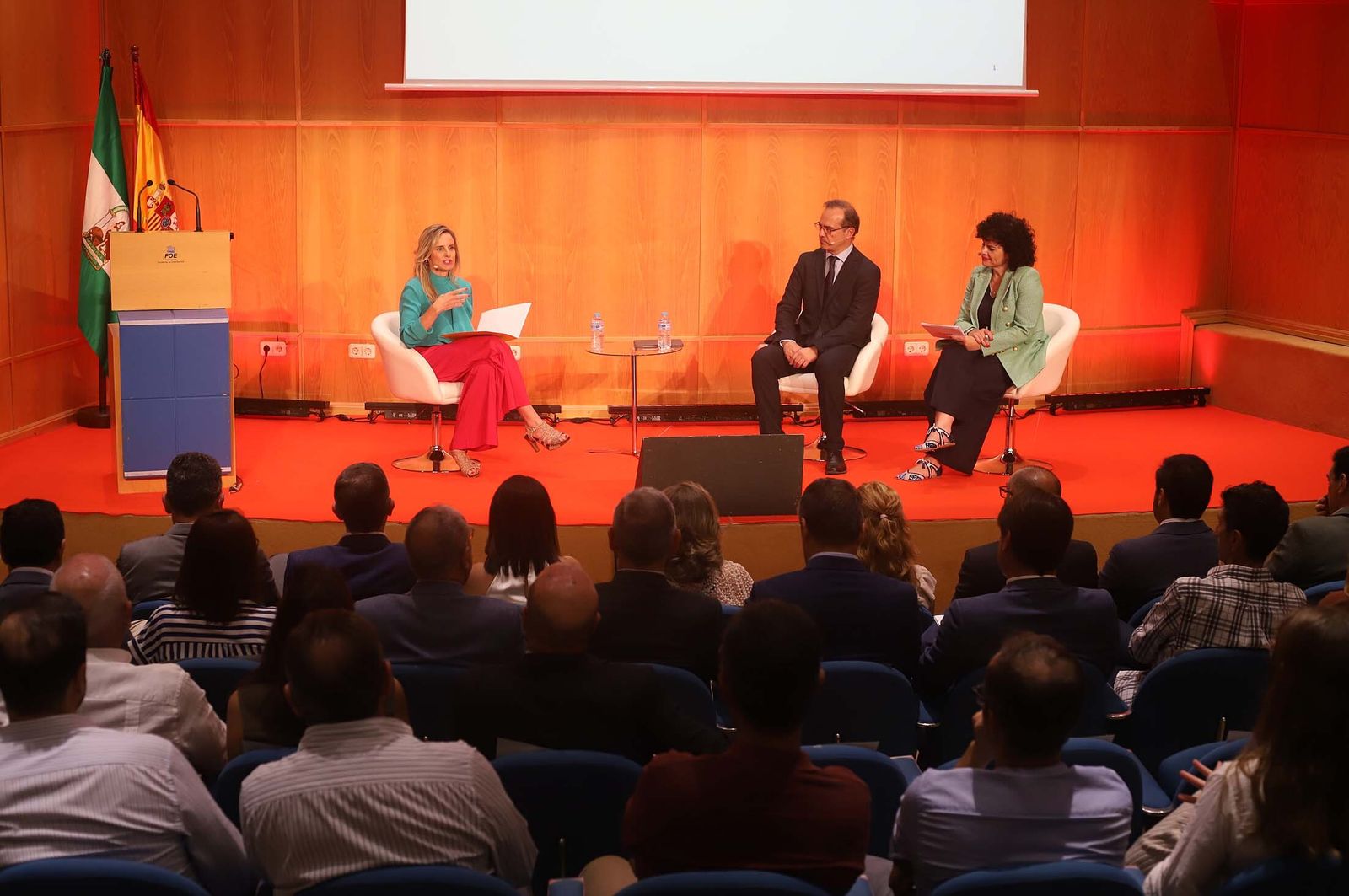 Imágenes del viernes 16 de junio en Huelva