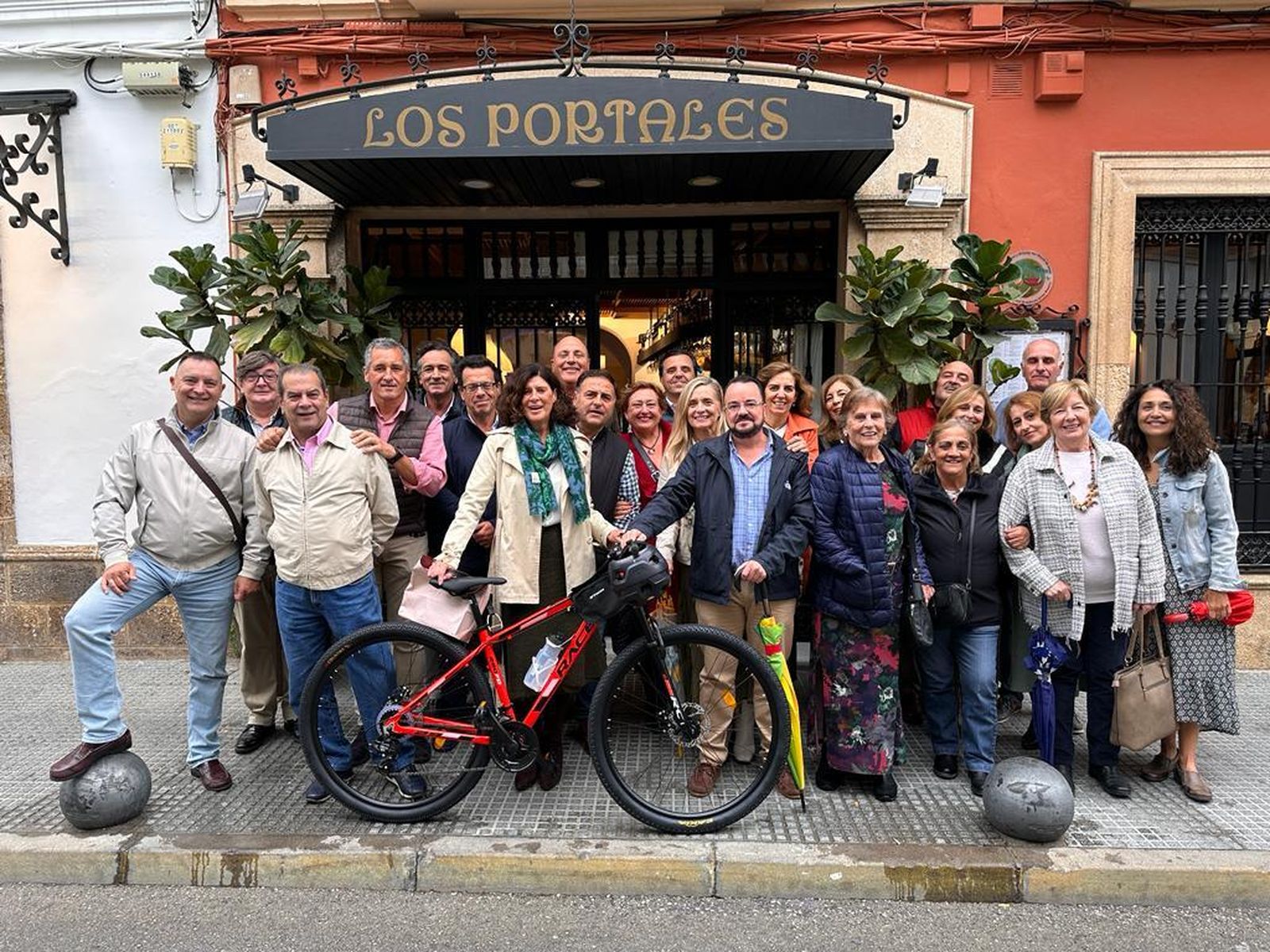 Homenaje a María José Perea, 'La Pepa', en El Puerto.