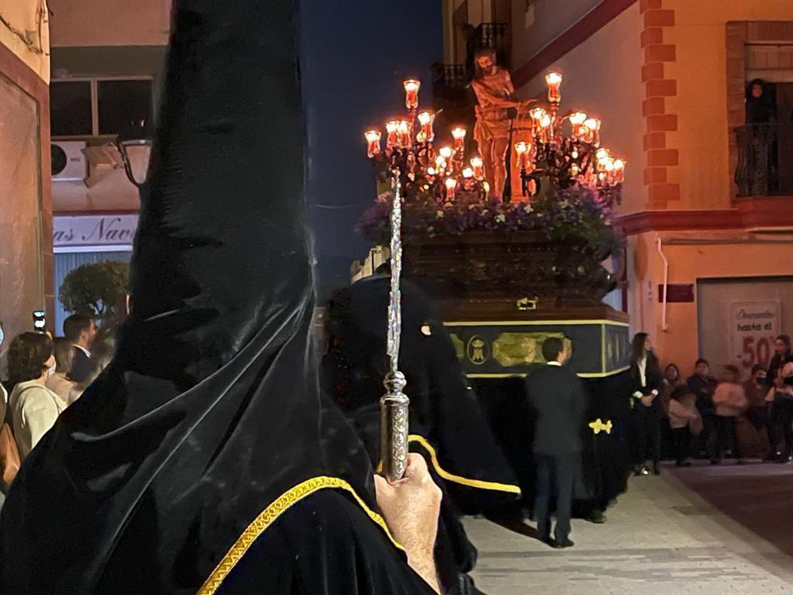 La procesión del Santo Entierro en Vera, en imágenes