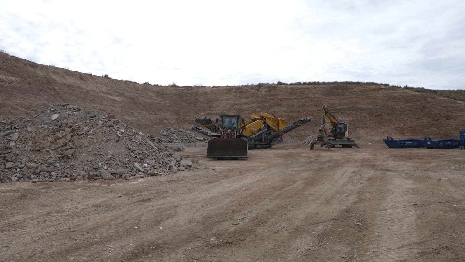 Imágenes de la inauguración de la planta de reciclado de residuos, en Gádor