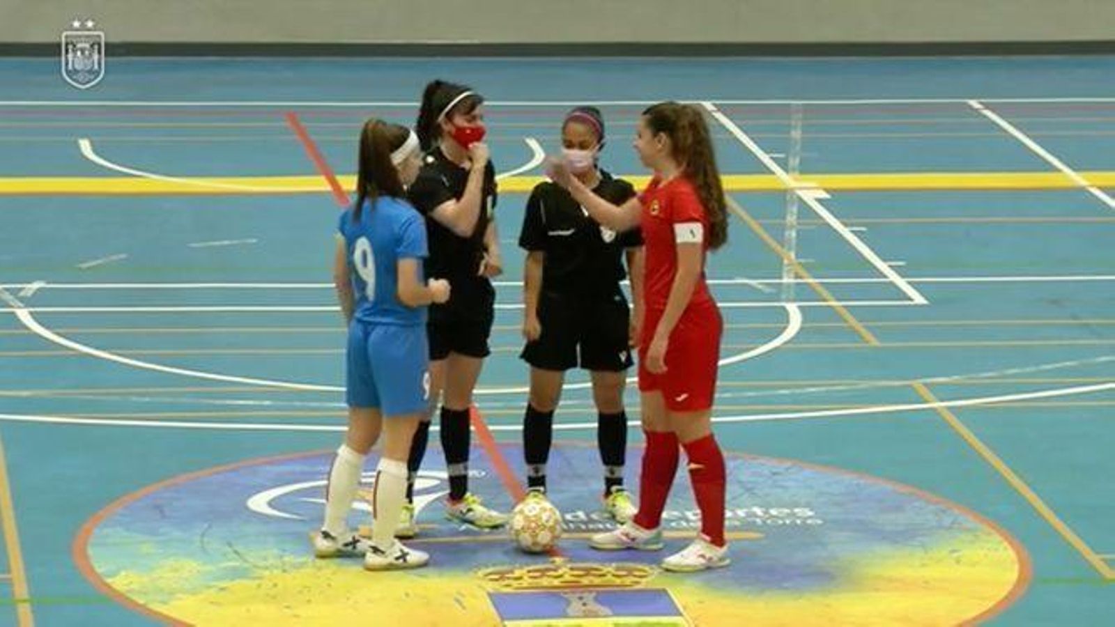 Concentración con España sub 21 en Alhaurín de la Torre, ella con la camiseta azul.