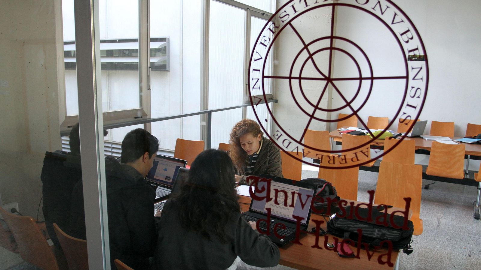 Alumnos en la Universidad de Huelva