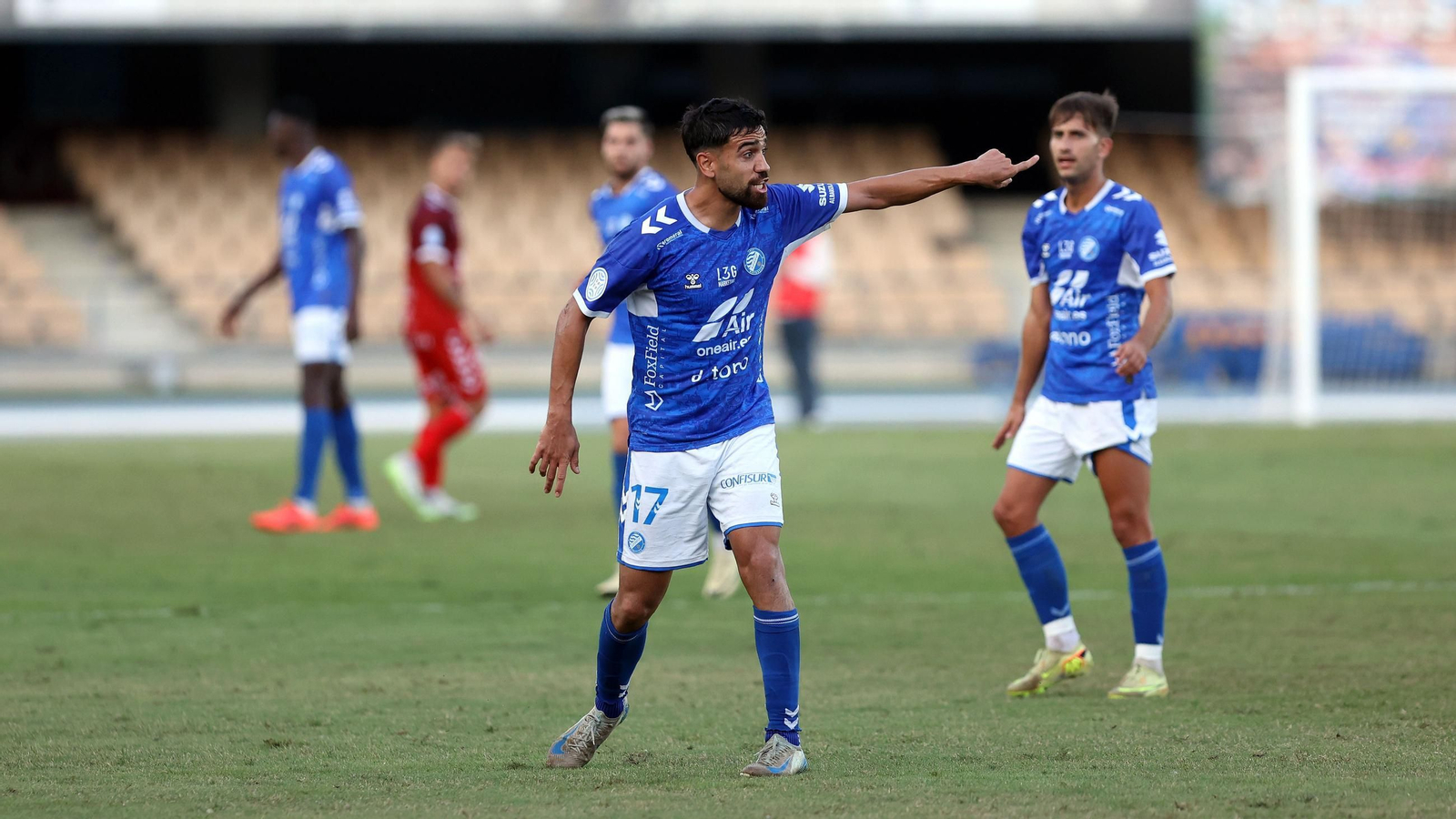 Imágenes del Xerez DFC contra el Atlético Antoniano en Chapín