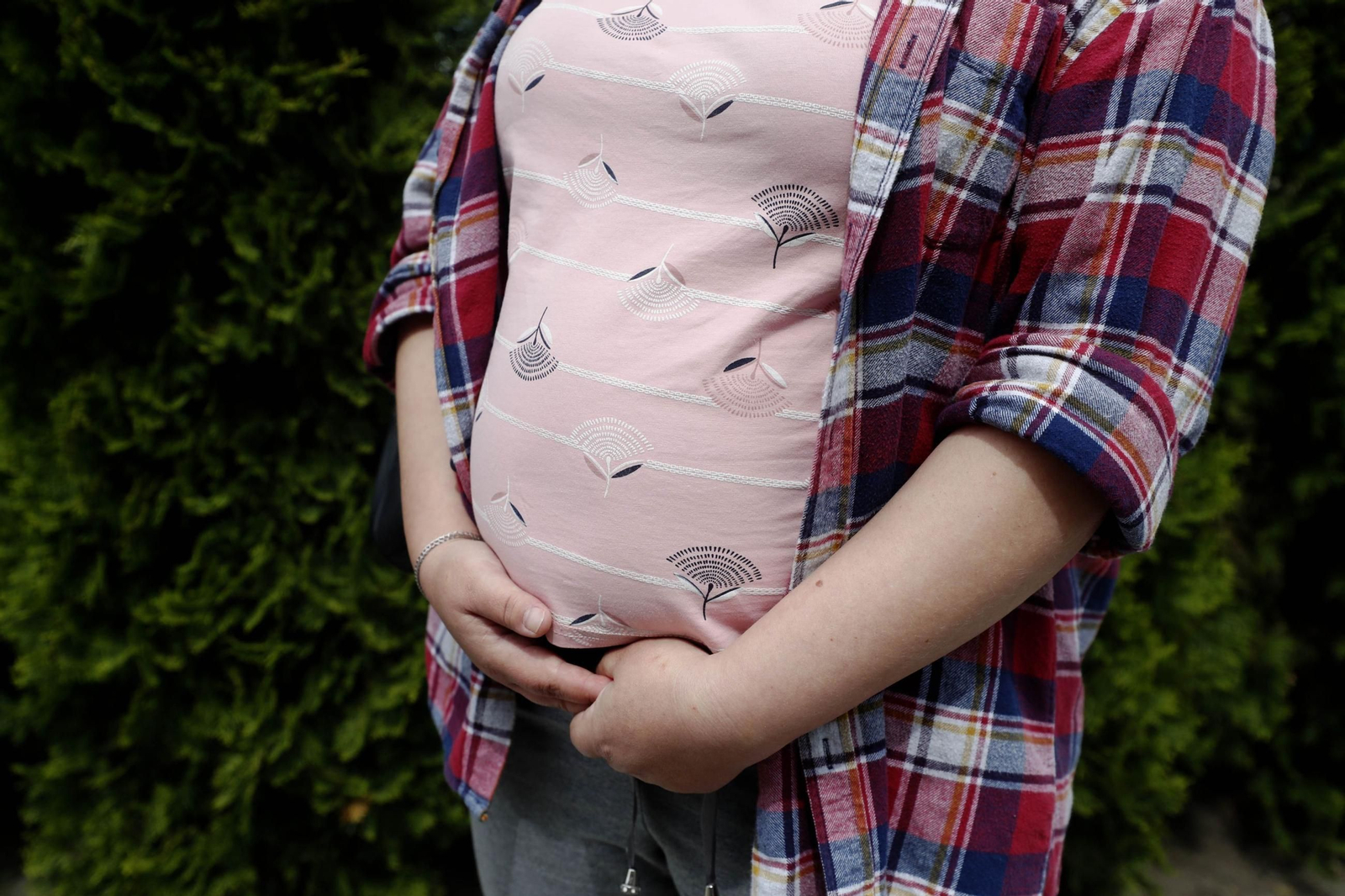 La Fiscalía logra cerrar por primera vez anuncios sobre gestación subrogada en internet. La Fiscalía logra cerrar por primera vez anuncios sobre gestación subrogada en internet.