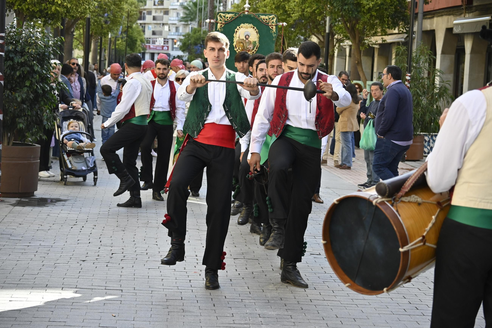 Las mejores mágenes del "II Encuentro de Danzas y Folclore Tradicional" de la provincia de Huelva