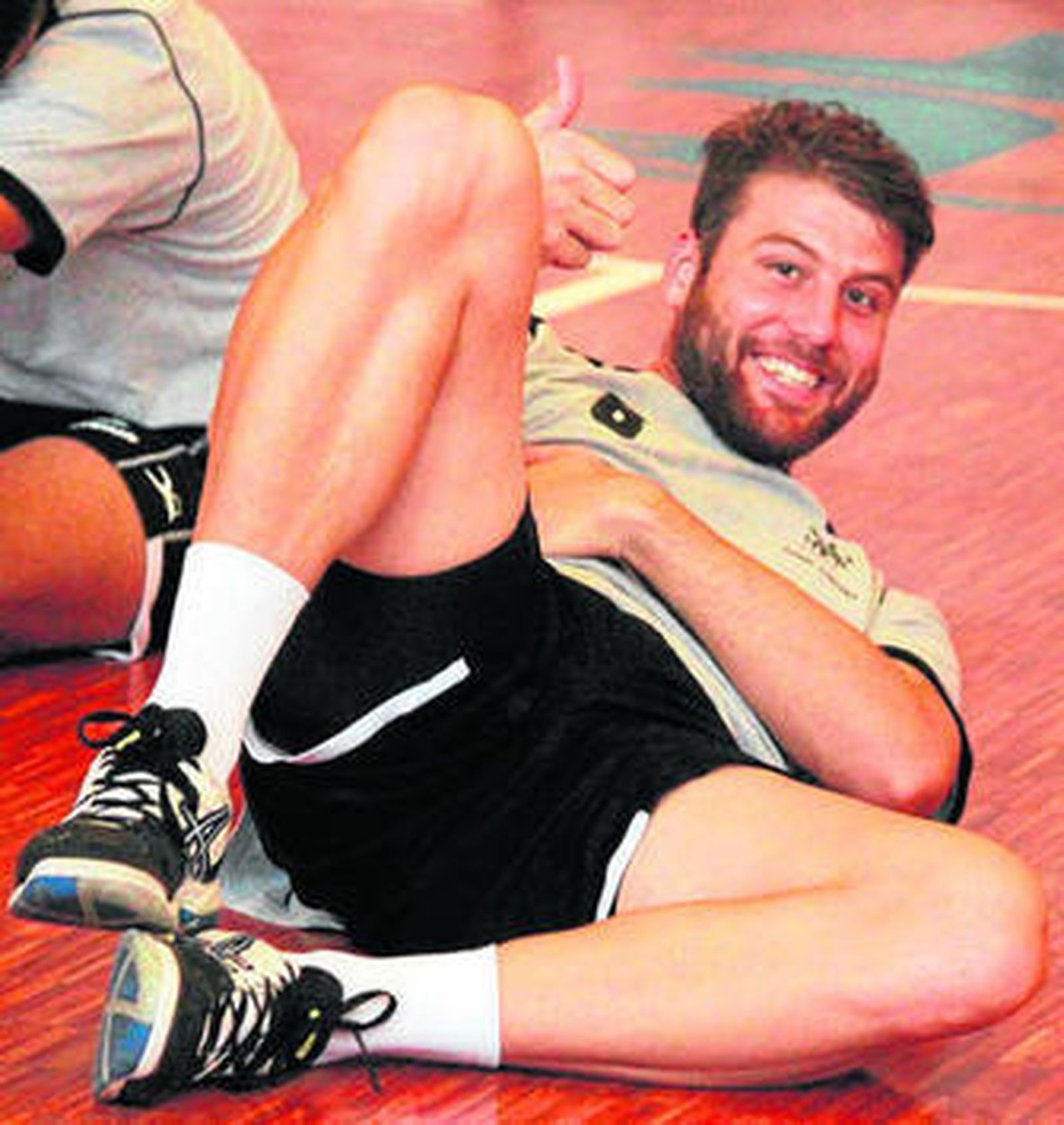 Nacho Moya, sonriente durante un entrenamiento en el Alcalde Miguel Salas.