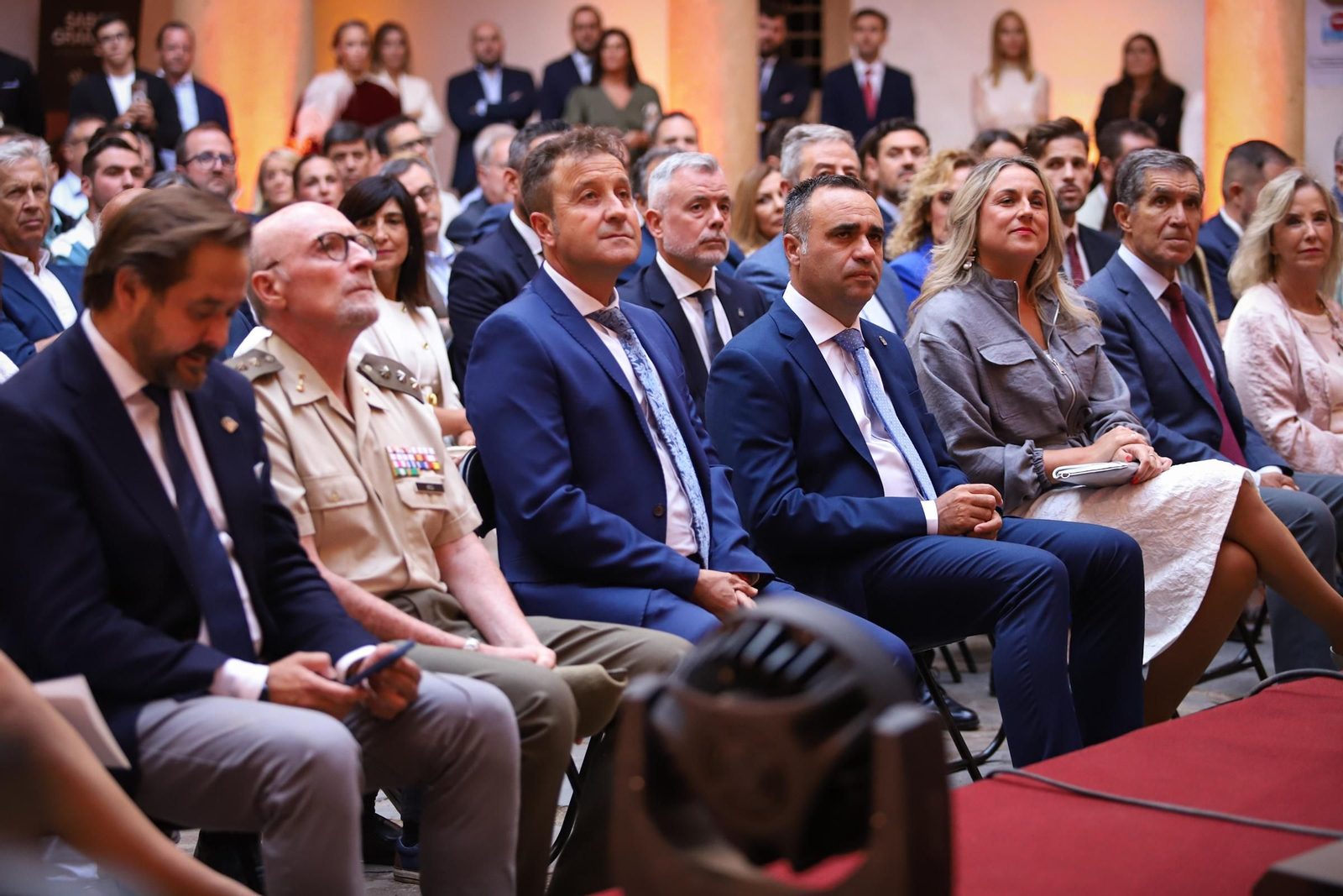 Fotos: Así ha sido el acto institucional de apertura del Castillo de La Calahorra