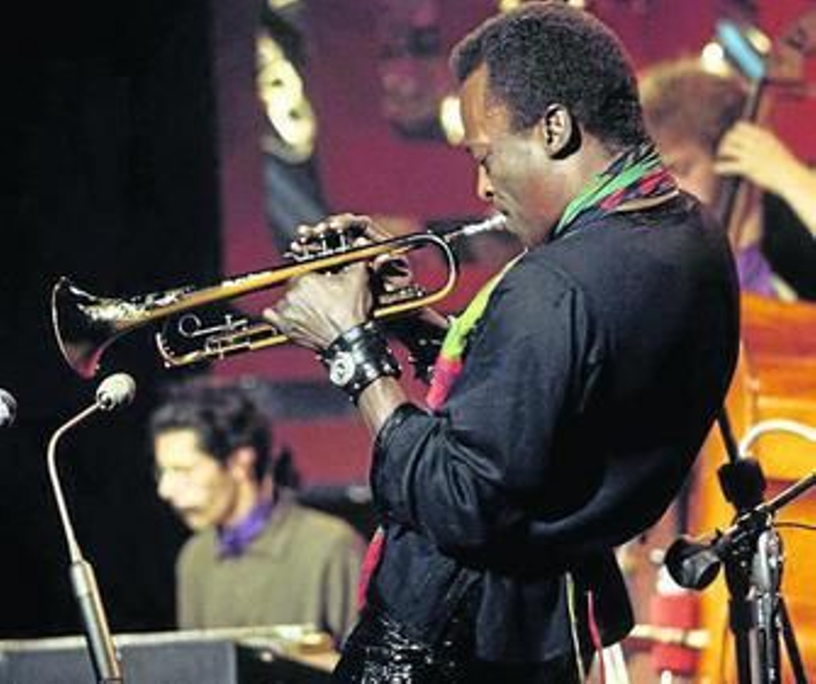 El trompetista Miles Davis (1926-1991), una de las figuras más grandes e intrépidas de la historia del jazz.