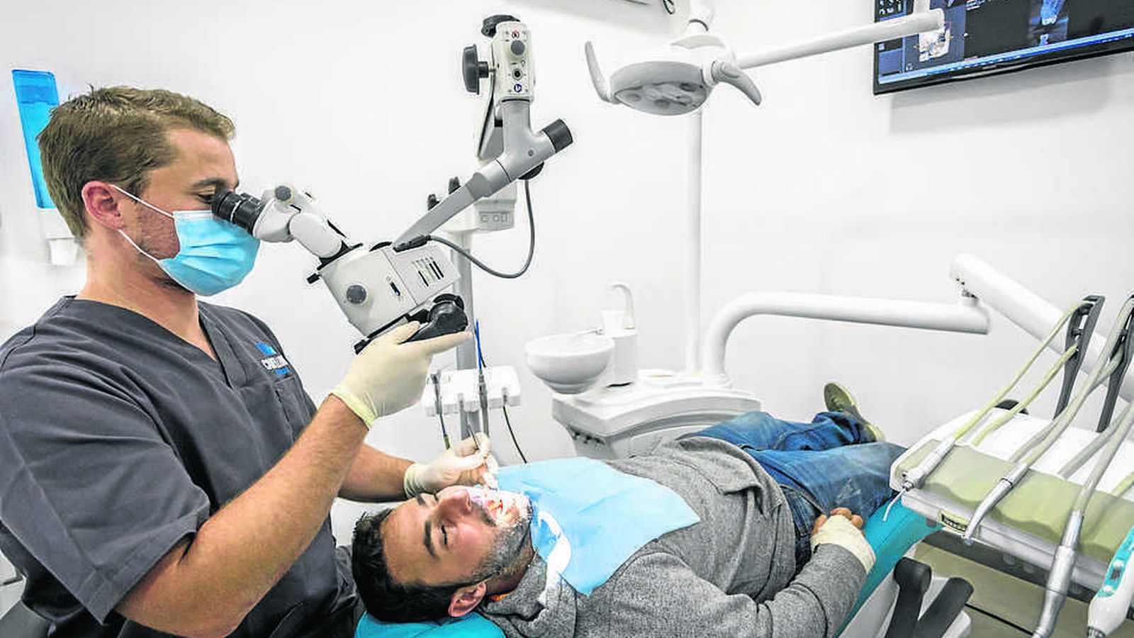 Detalle de una intervención en la clínica.