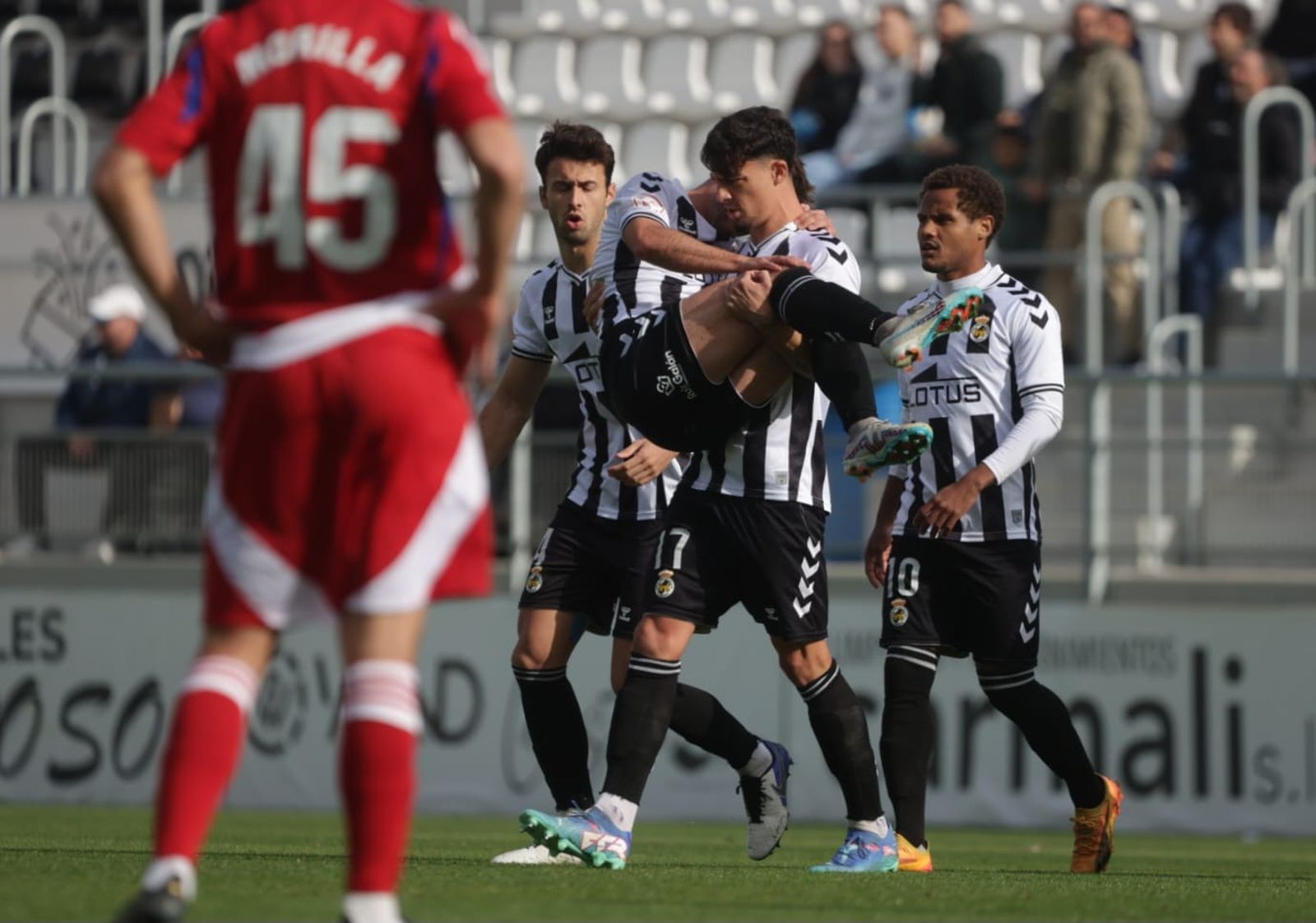 Las mejores imágenes del RB Linense - Recreativo Granada