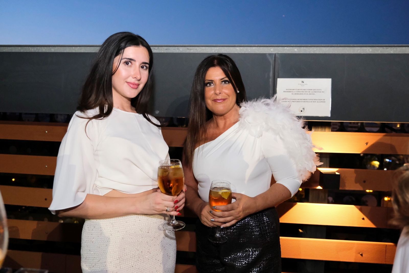 La Fiesta Blanca La Terraza Eurostars Palace de Córdoba, en imágenes