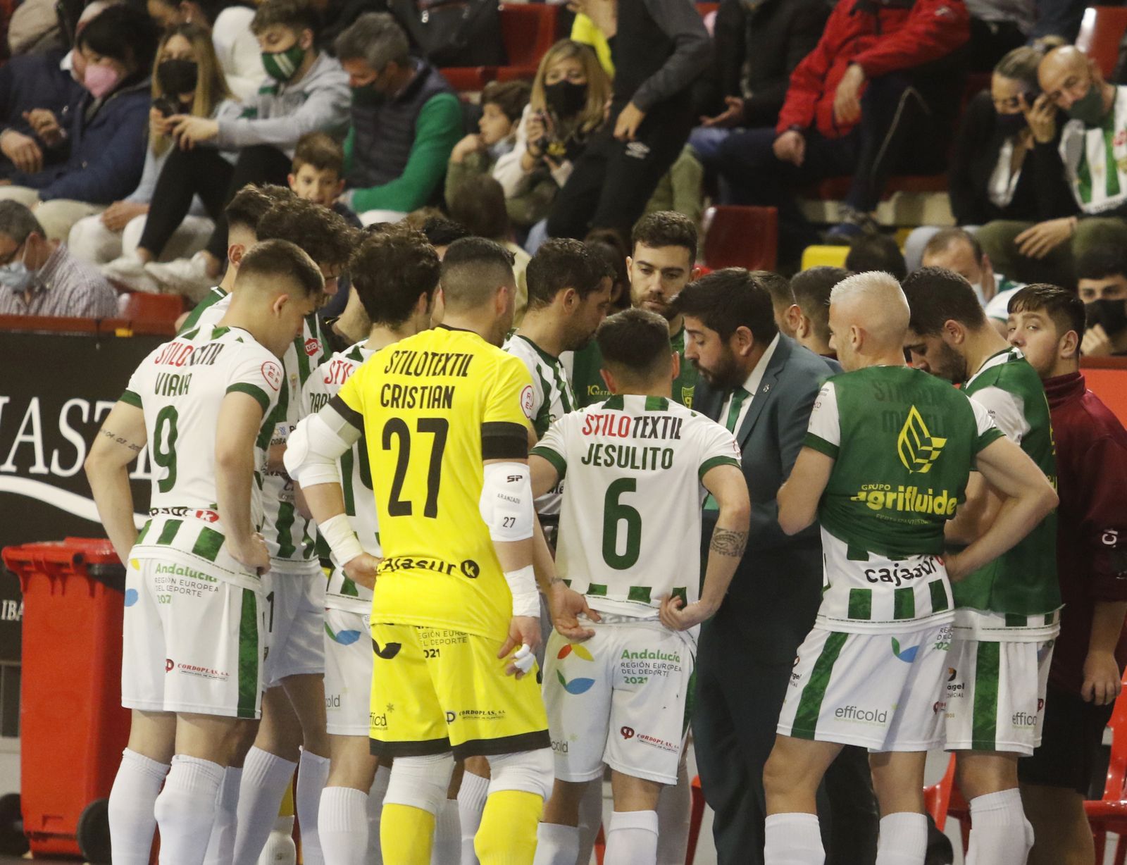 Las imágenes de la victoria del Córdoba Futsal ante el Burela