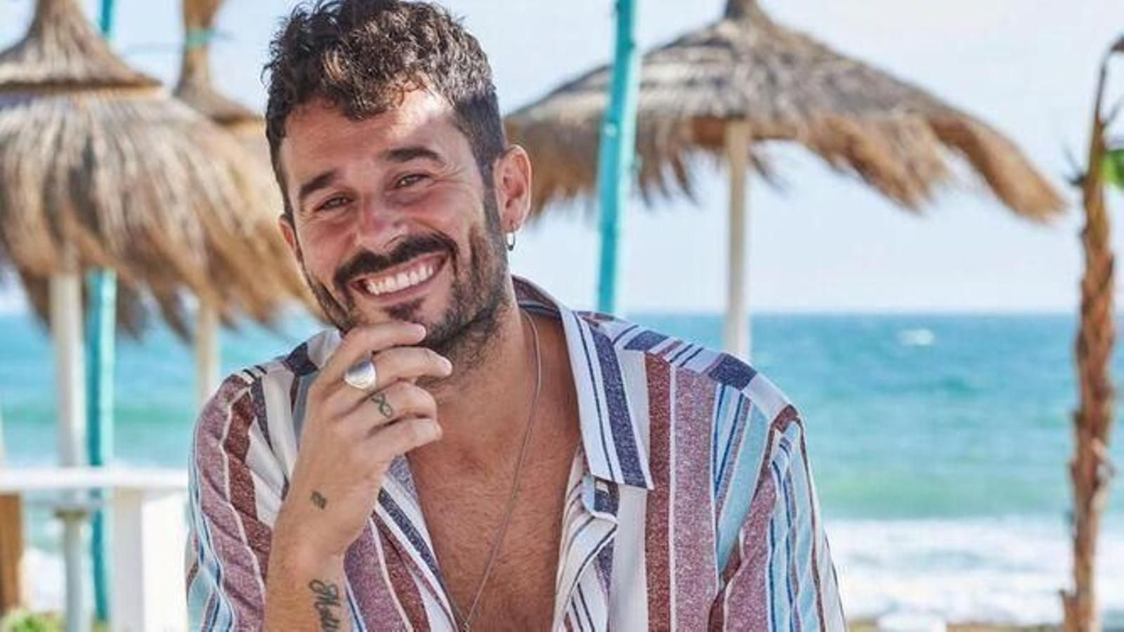 El cantante roteño, Antonio Molina.