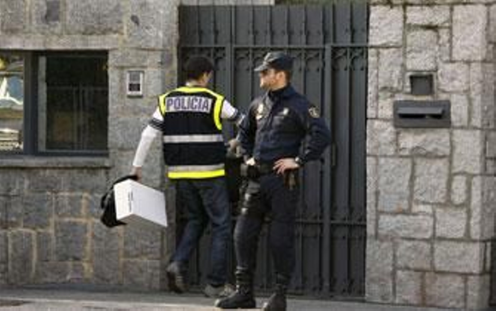 El juez embarga a los Ruiz-Mateos 220 inmuebles, fincas y obras de arte