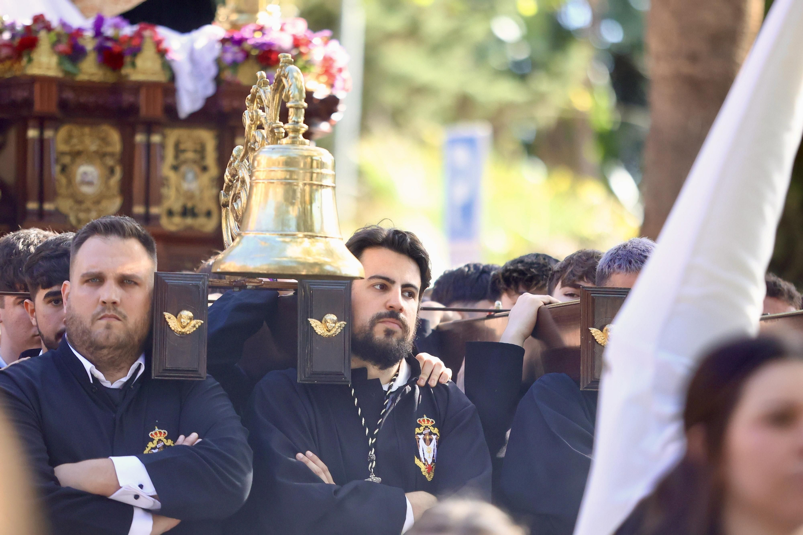 Las fotos de Descendimiento en su procesión del Viernes Santo en Málaga