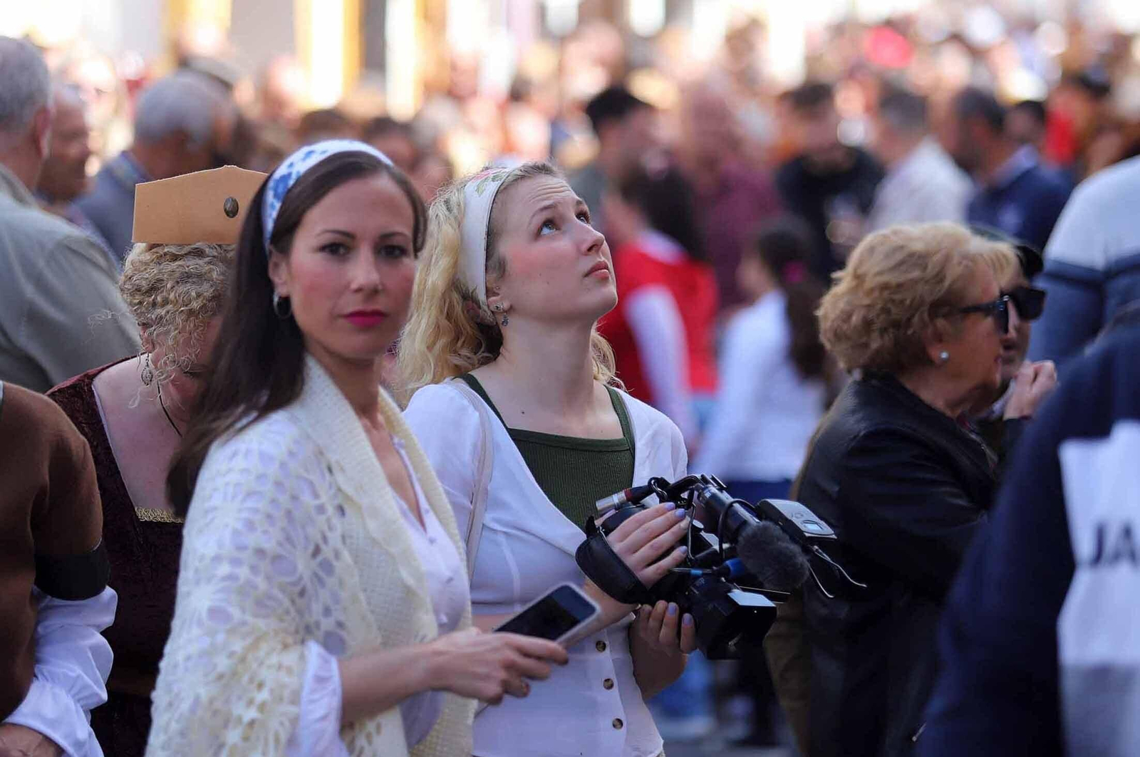 Imágenes del gran ambiente en la Feria Medieval de Palos de la Frontera, Huelva