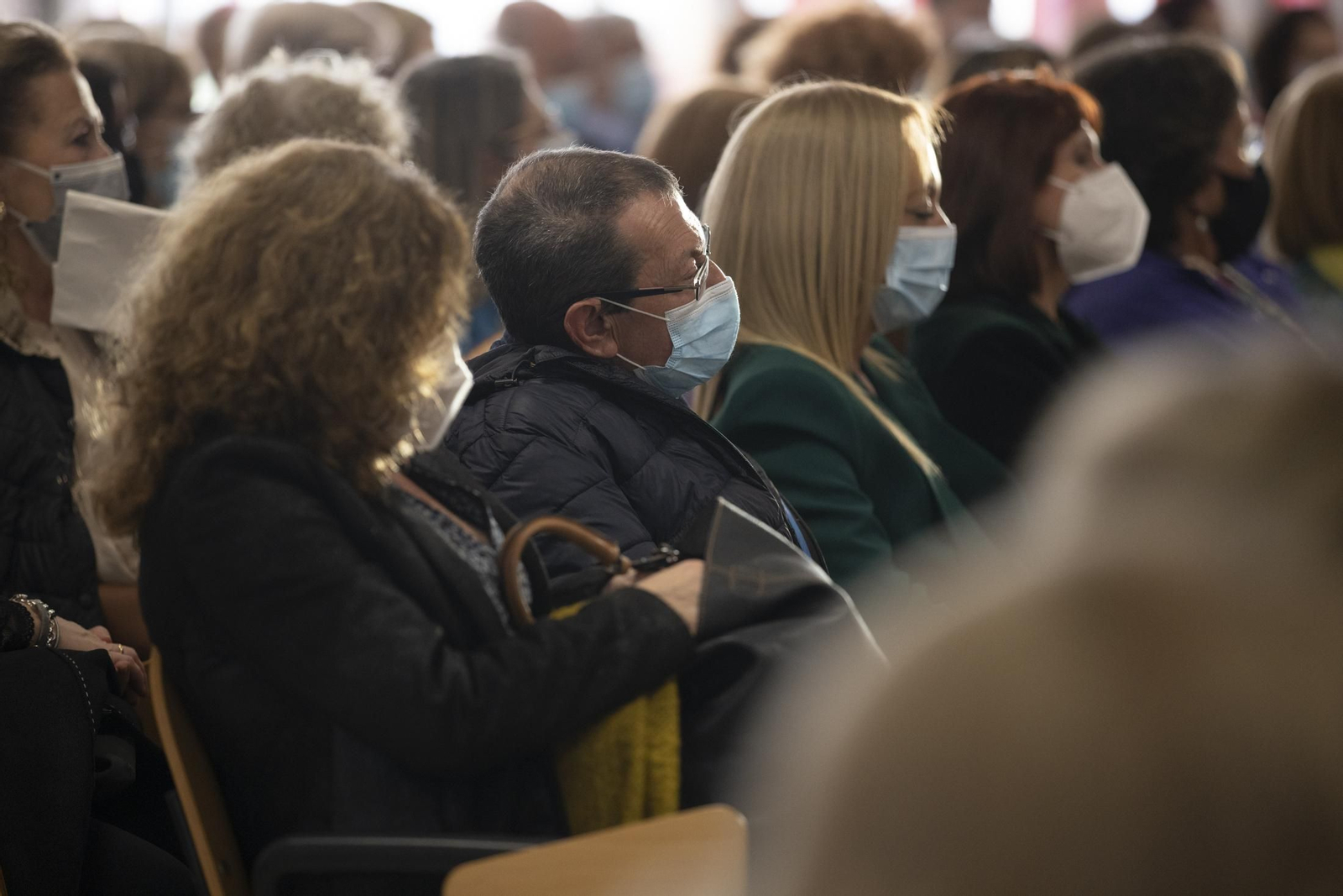 Imágenes del acto de despedida del personal sanitario del hospital Infanta Elena