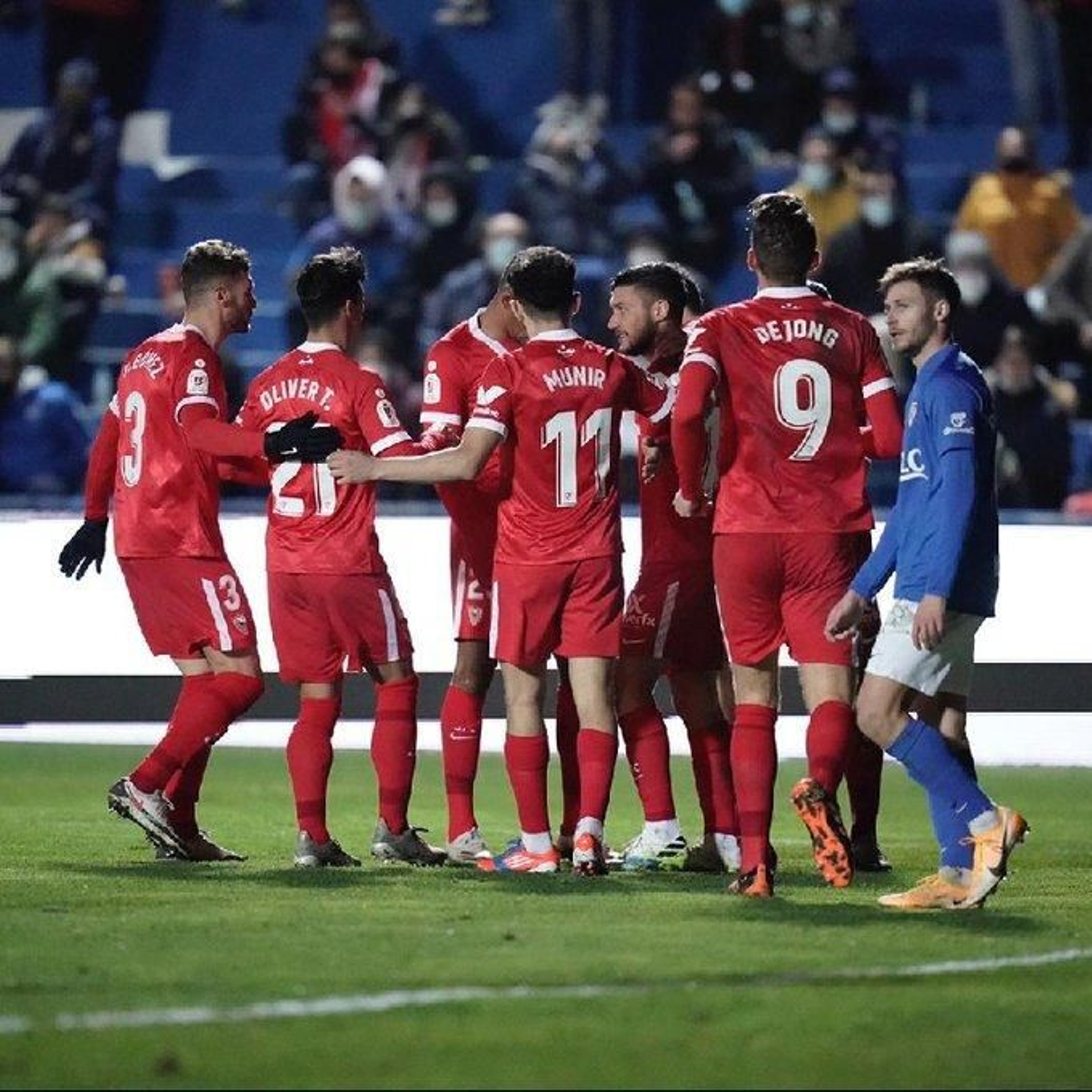 Las imágenes del Linares-Sevilla