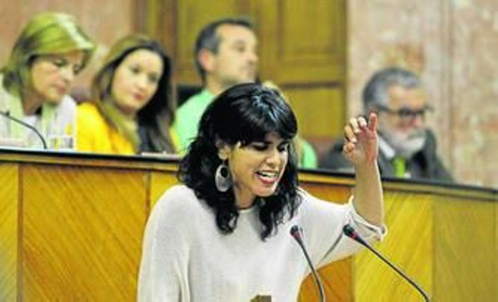 Teresa Rodríguez, líder de Podemos, ayer en un momento de su intervención en el Parlamento.