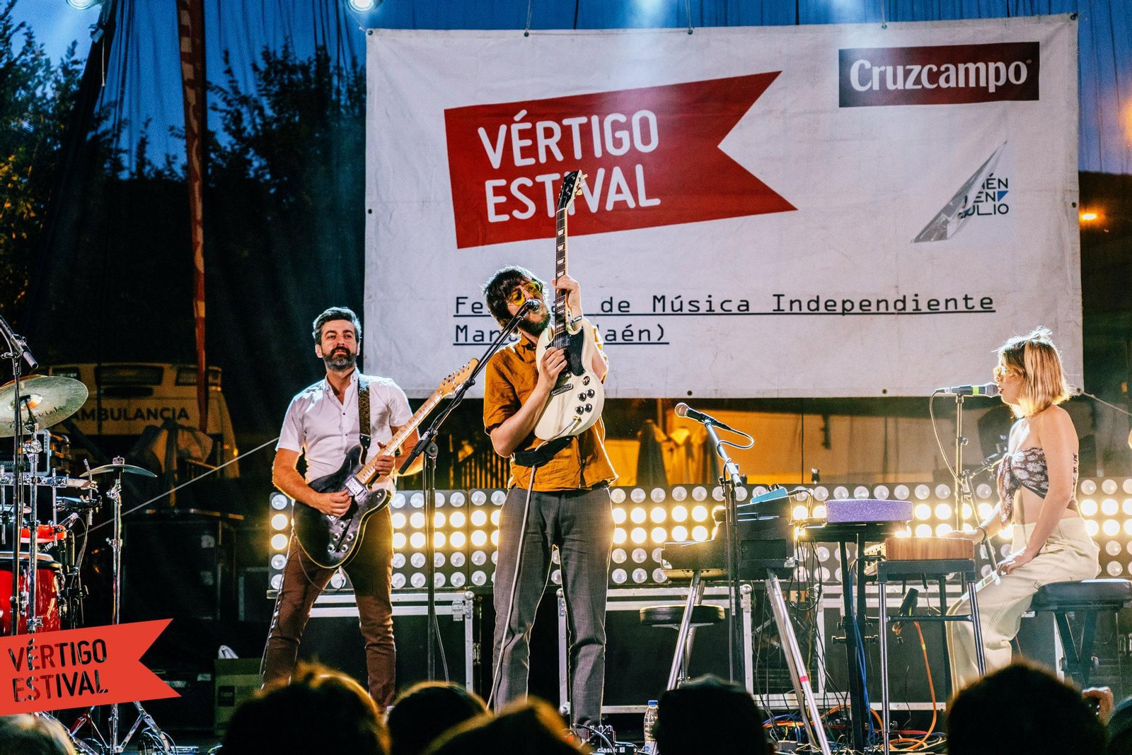 Rufus T. Firefly en la anterior edición del festival de Martos.jpg