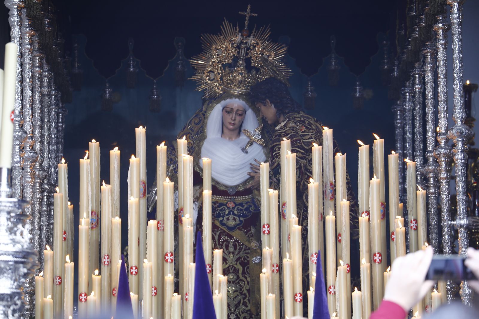 La Hermandad de la Sangre de Córdoba suspende su procesión, en imágenes