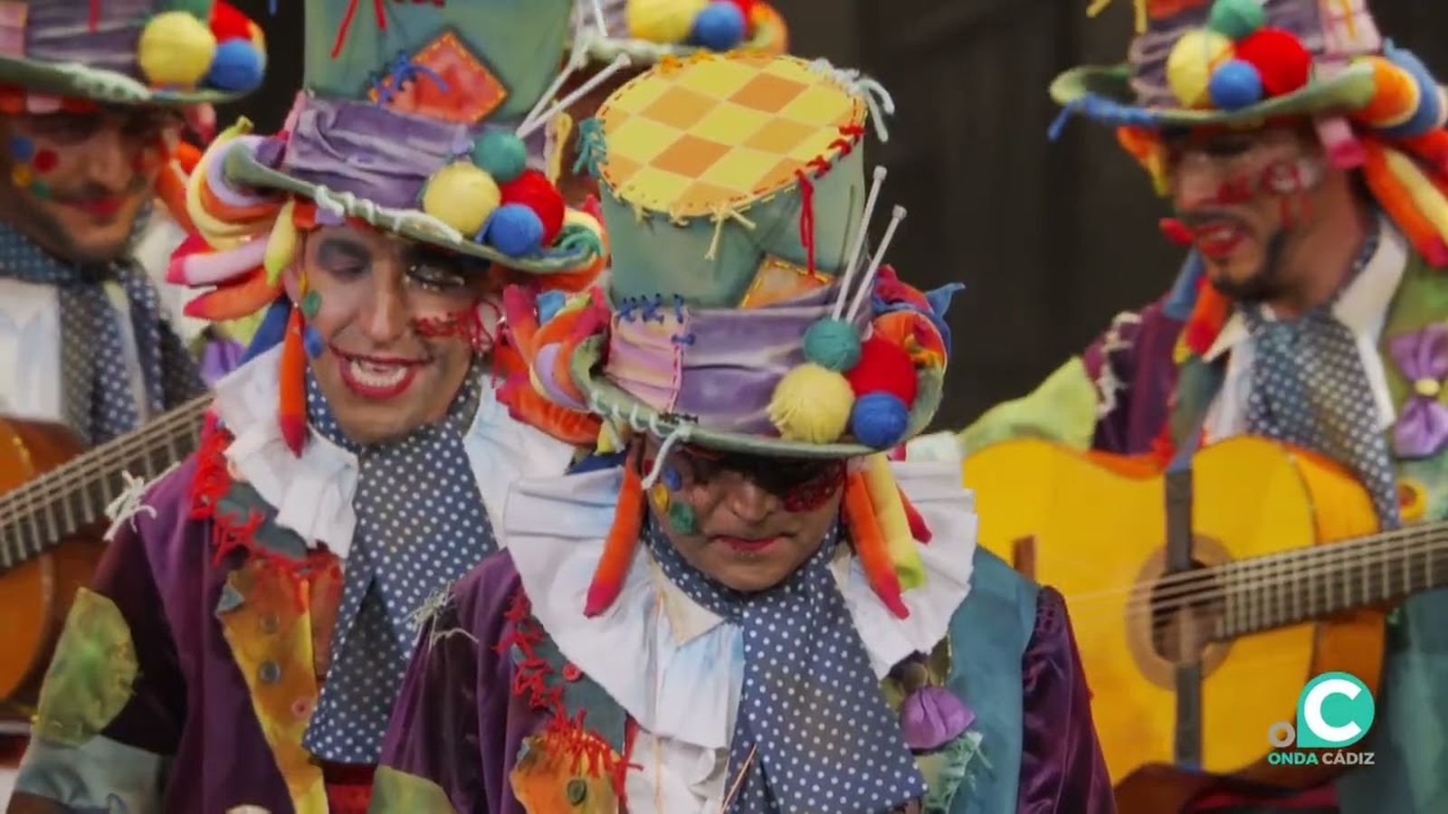 Comparsa, Los trapos - Preliminares