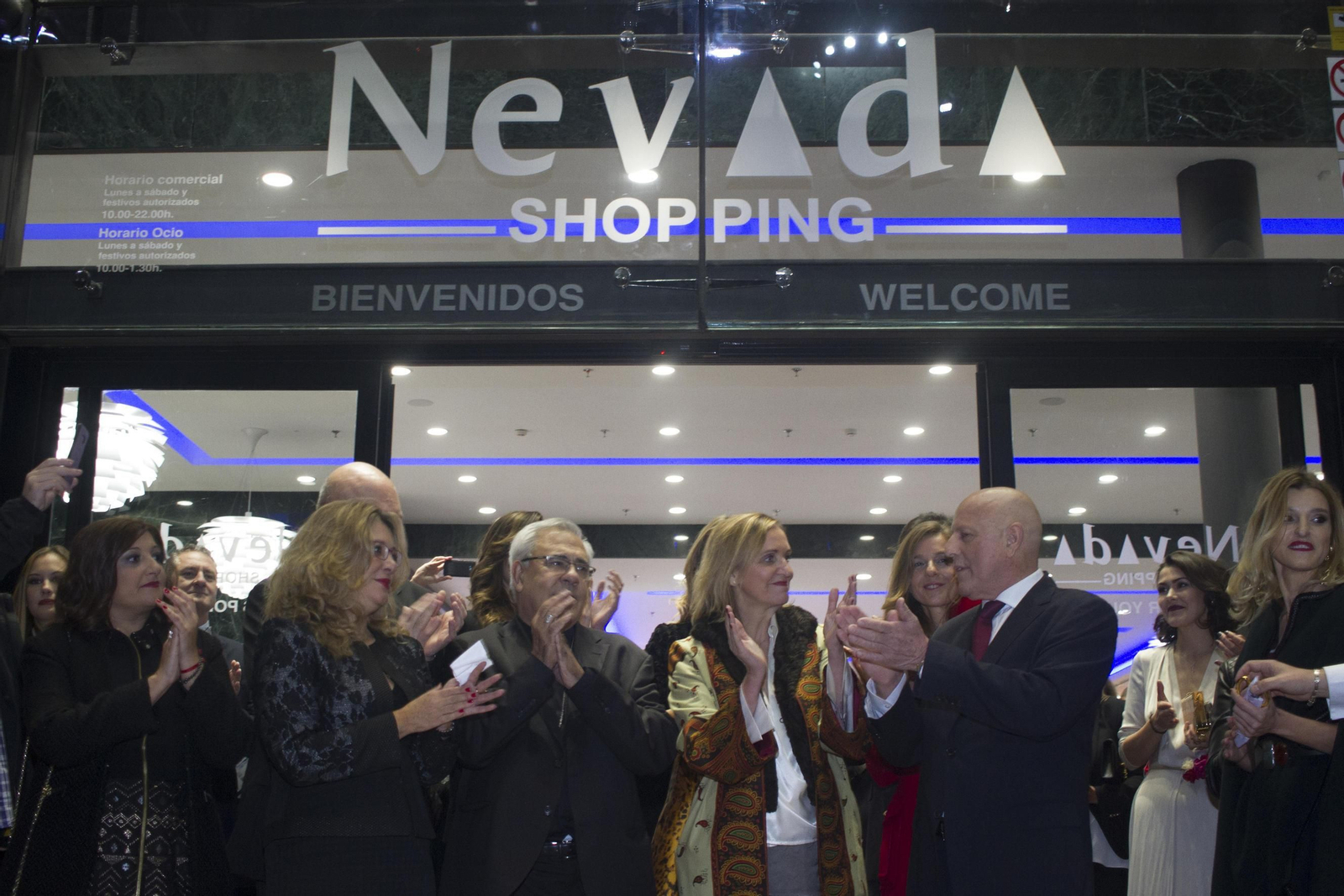 Fiesta en Granada por la apertura del Nevada