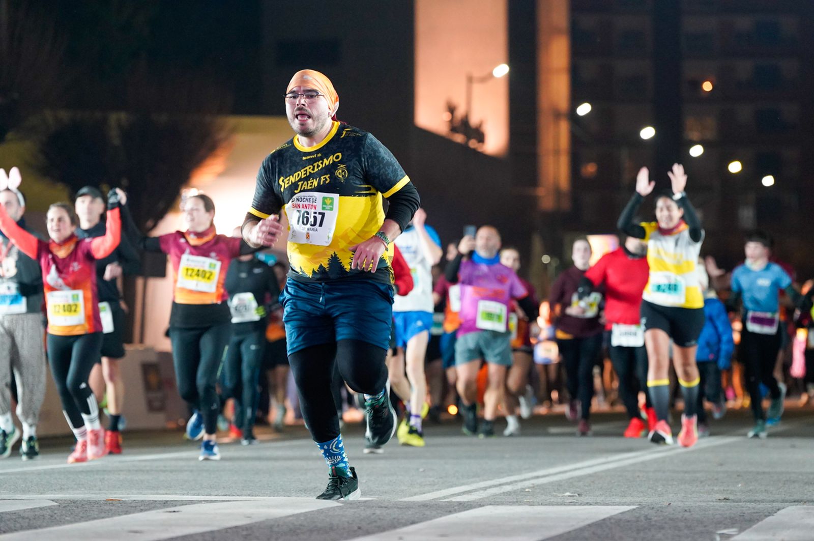 En imágenes: búscate en tu llegada a meta de la Carrera de San Antón 2026 (18)