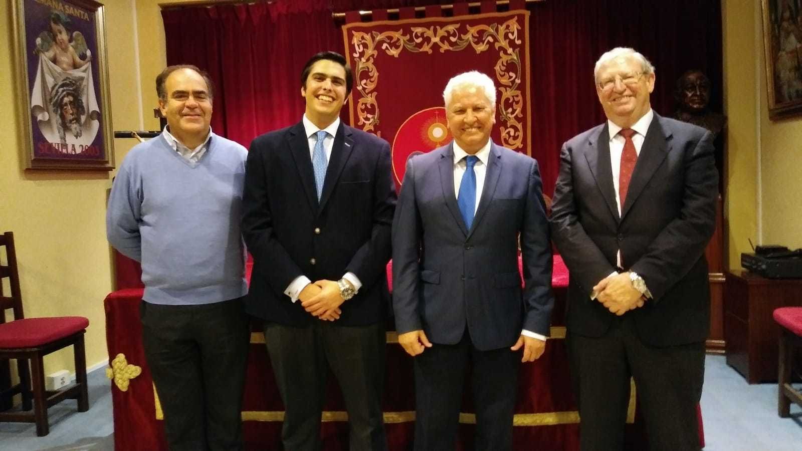 Carlos López Bravo, secretario del Consejo; Manuel Martín Fajardo, pregonero de las Glorias de 2019; Antonio Piñero, presidente del Consejo; y Francisco Vélez, tesorero del Consejo.