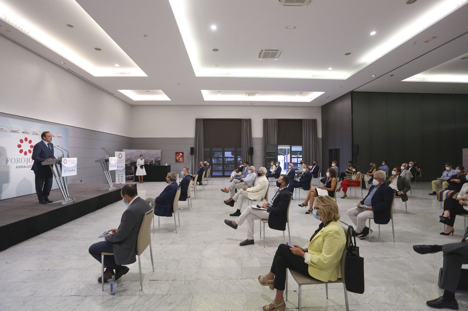 Fotos del Foro Joly con el economista José Carlos Díez