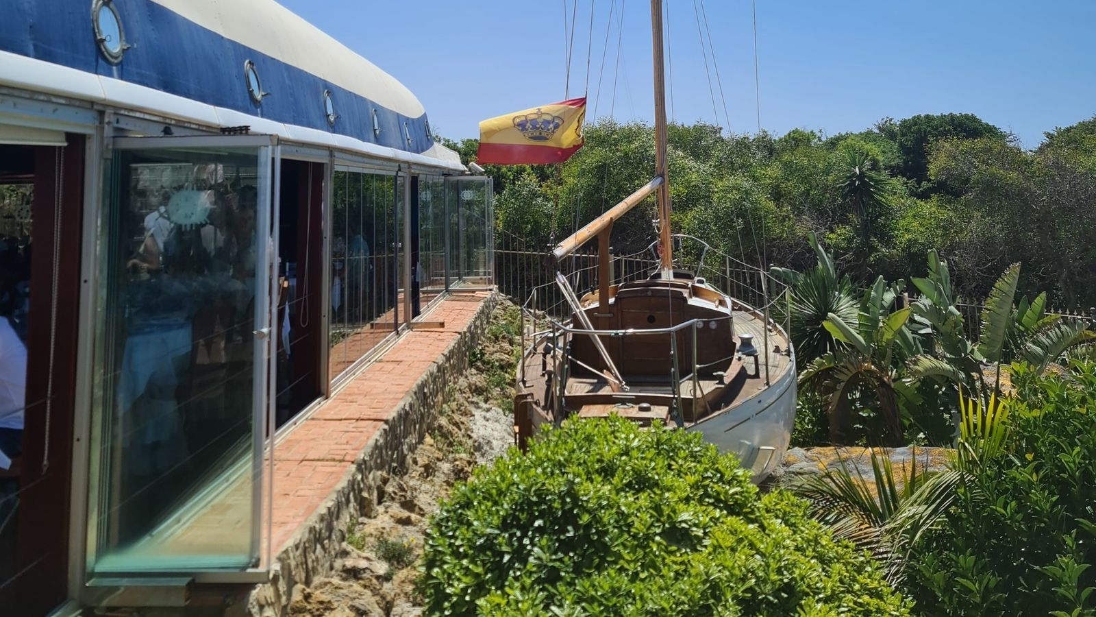 barco mensaje en una botella
