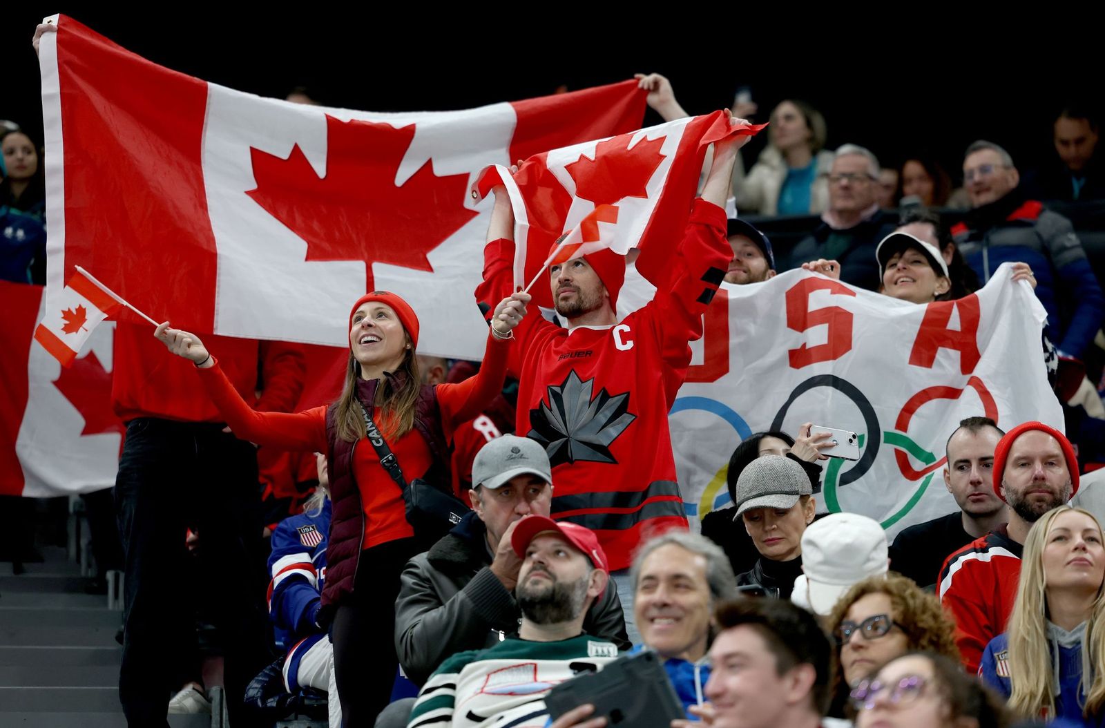 Las mejores fotos de los Juegos Olímpicos de invierno Milán Cortina d'Ampezzo 2026 | Ceremonia de clausura y jornada 17 y última