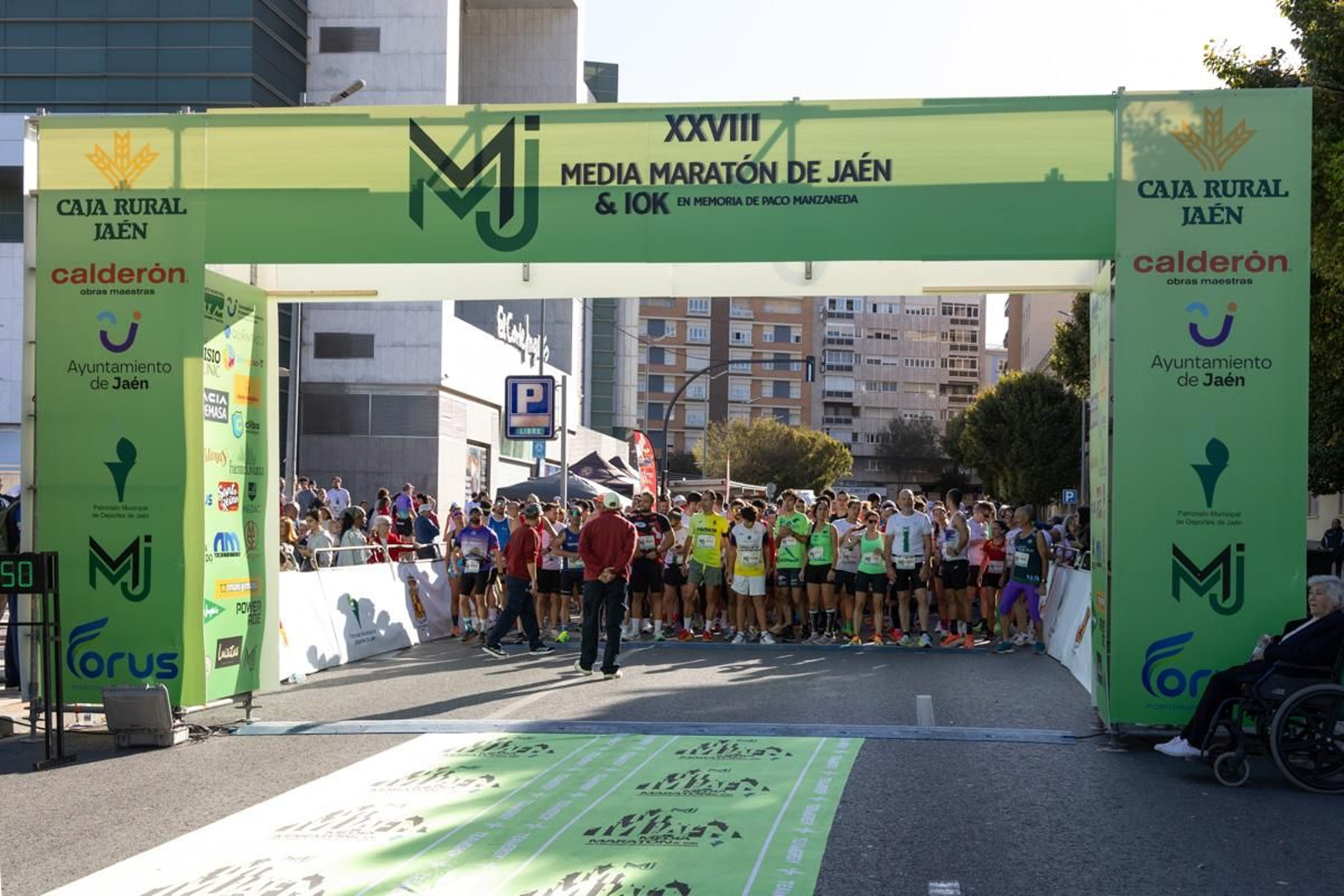 Éxito participativo en la XXVIII Media Maratón 'Ciudad de Jaén', en imágenes