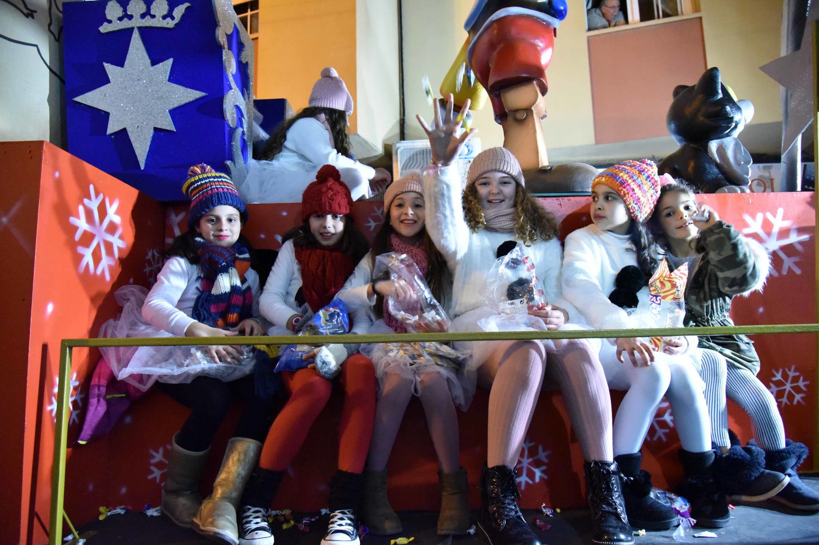 Cabalgata de Reyes magos en la Línea