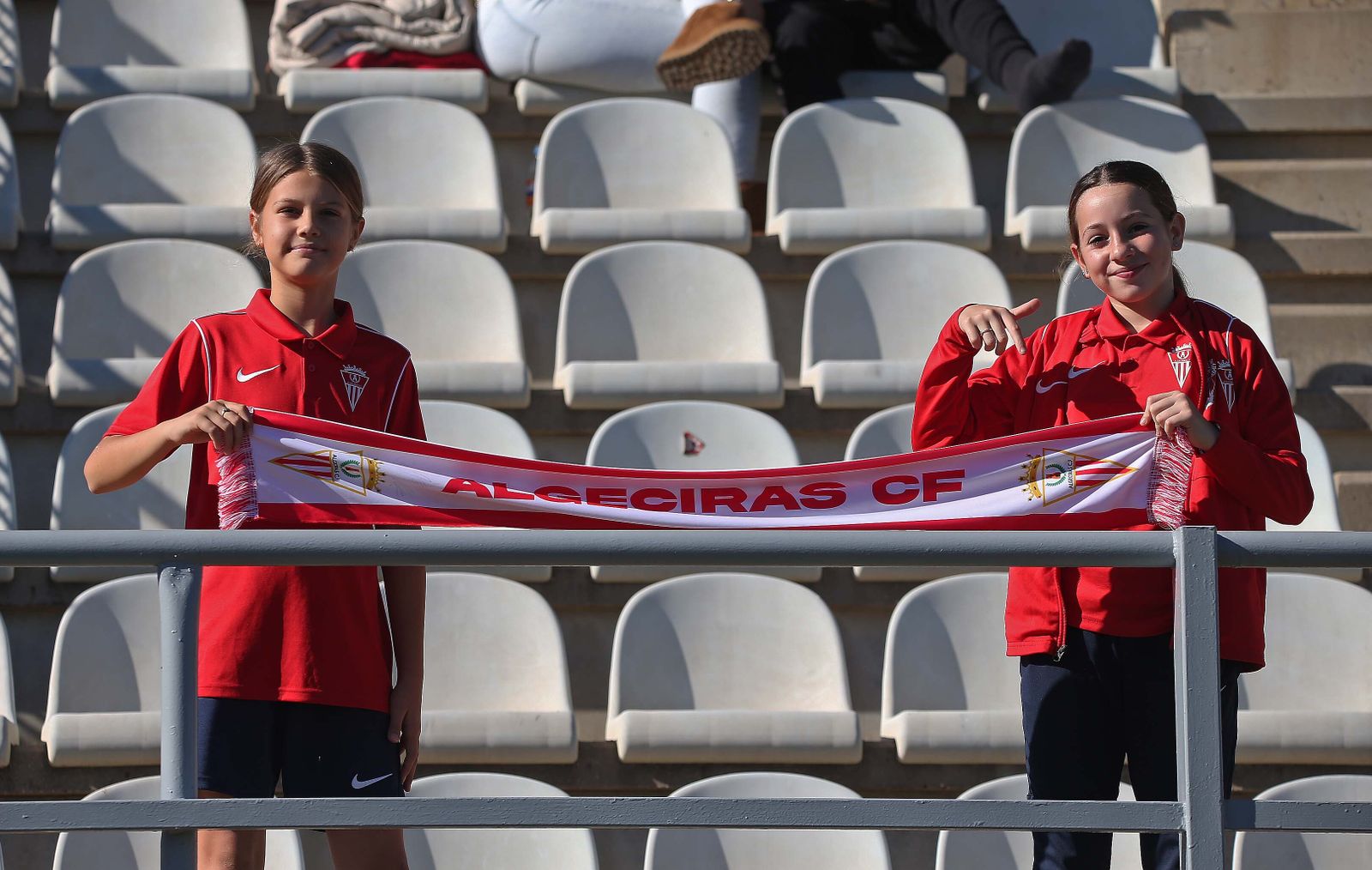 Búscate en el Nuevo Mirador durante el Algeciras - Ibiza