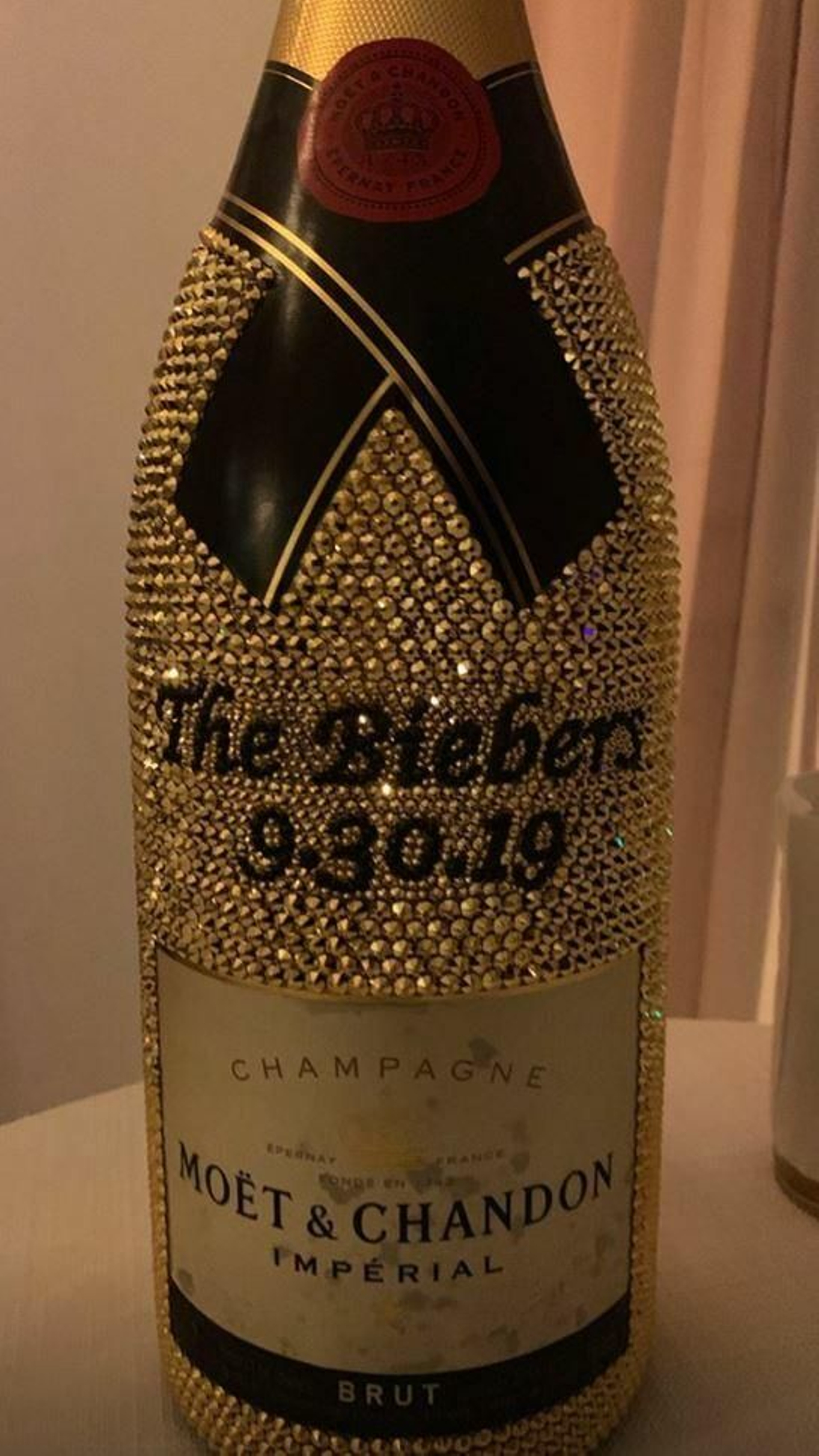 Champán de la boda de Bieber y Baldwin.