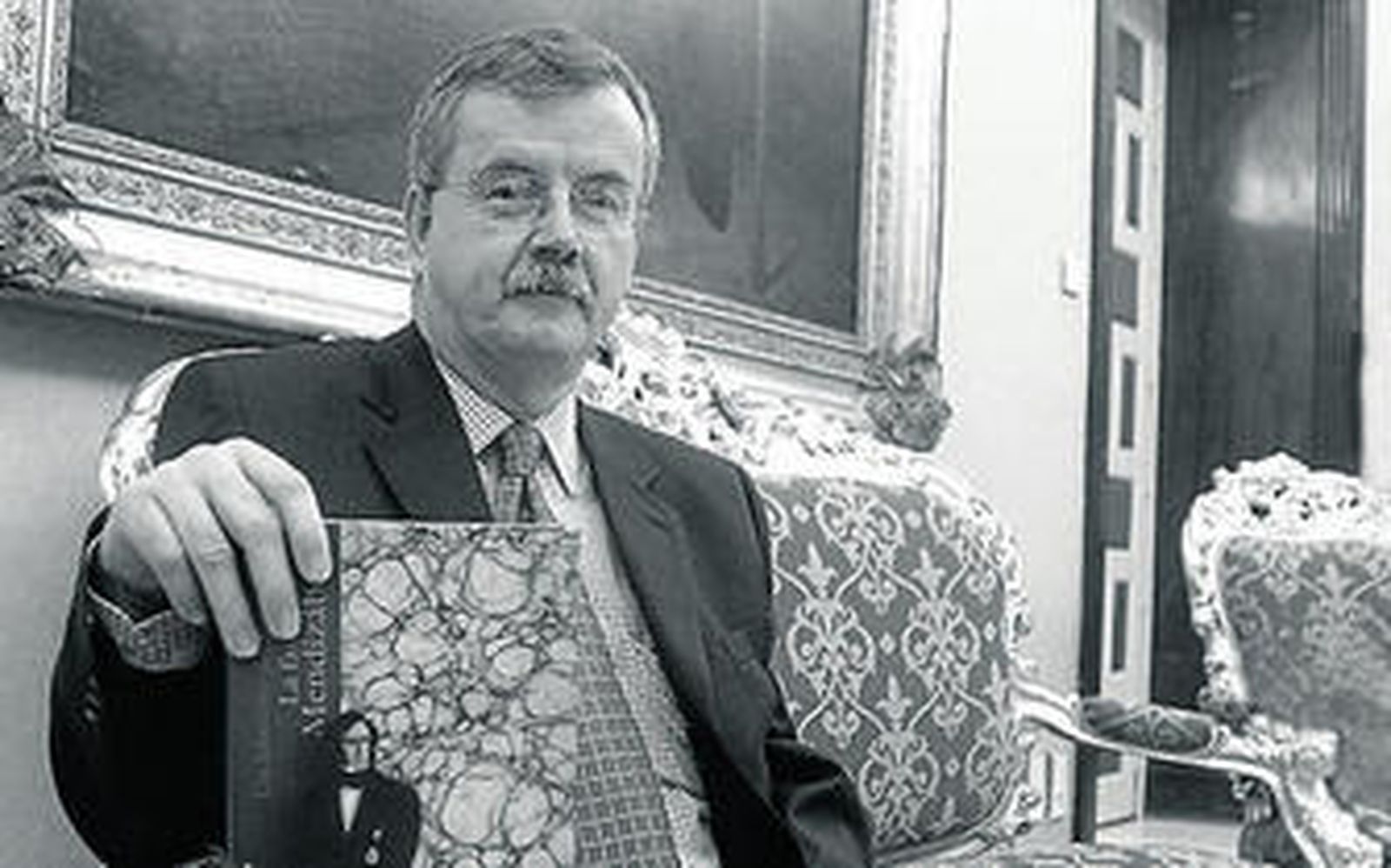 Manuel Ravina se incorporará a su puesto como director del Archivo de Indias mañana.