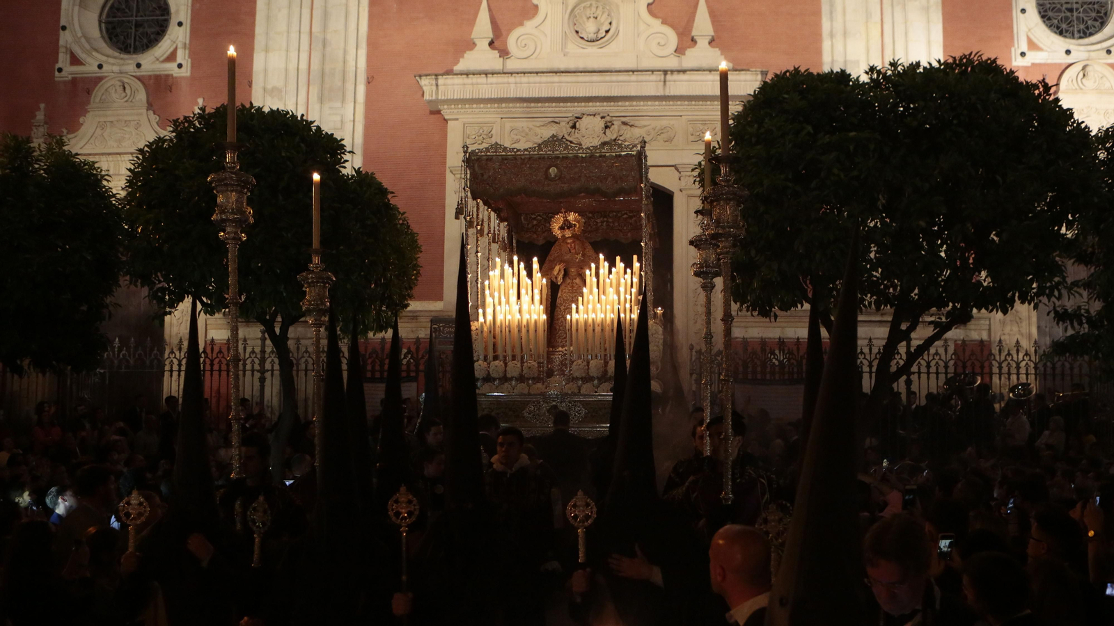 Las imágenes de la Hermandad del Amor