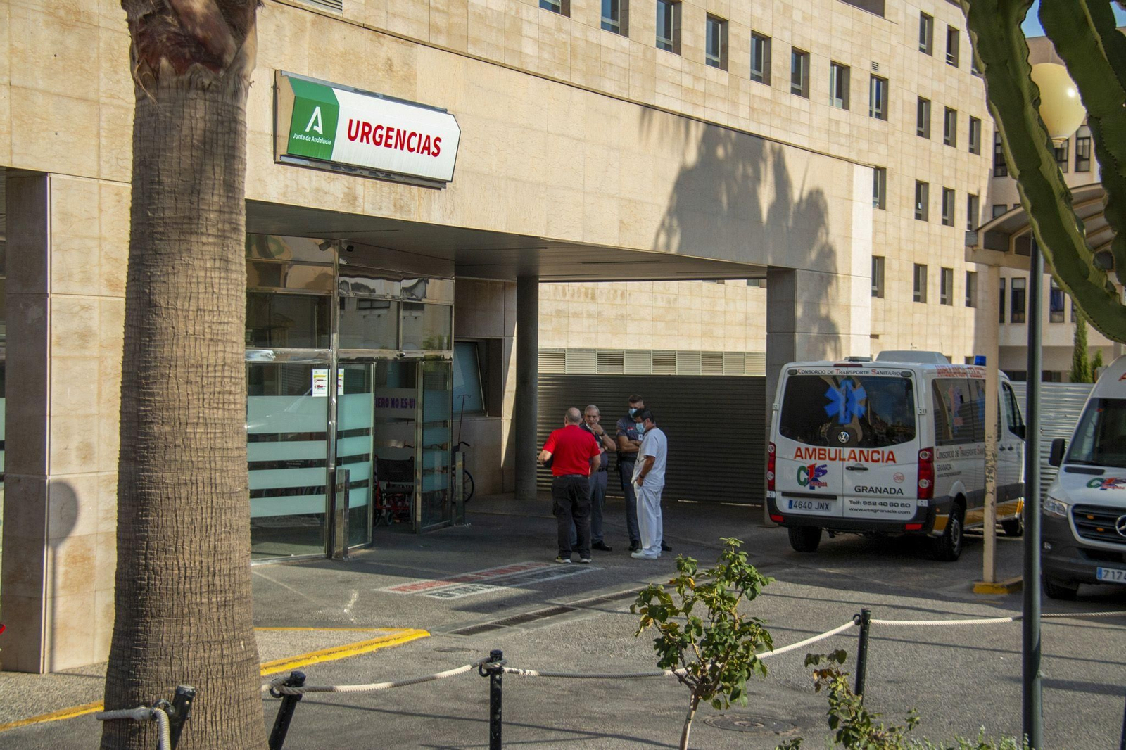 Hospital de Motril donde se detuvo al primer sospechoso