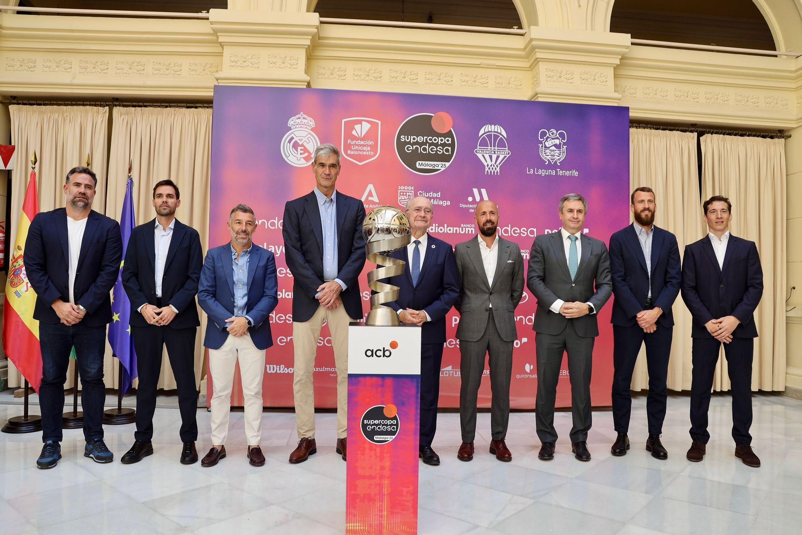 Las fotos del sorteo de Supercopa con mucho VIP: Duda, Carlos Suárez, Sergio Rodríguez...