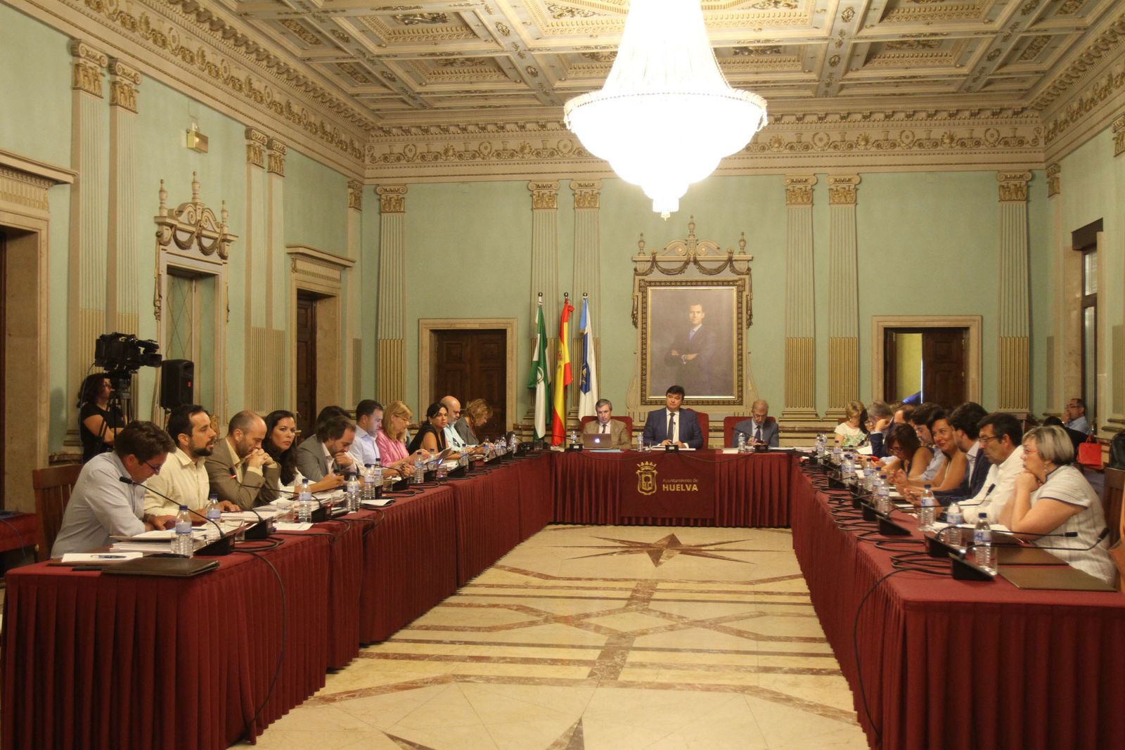 La Corporación Municipal del Ayuntamiento capitanino, durante el Pleno extraordinario de esta mañana.