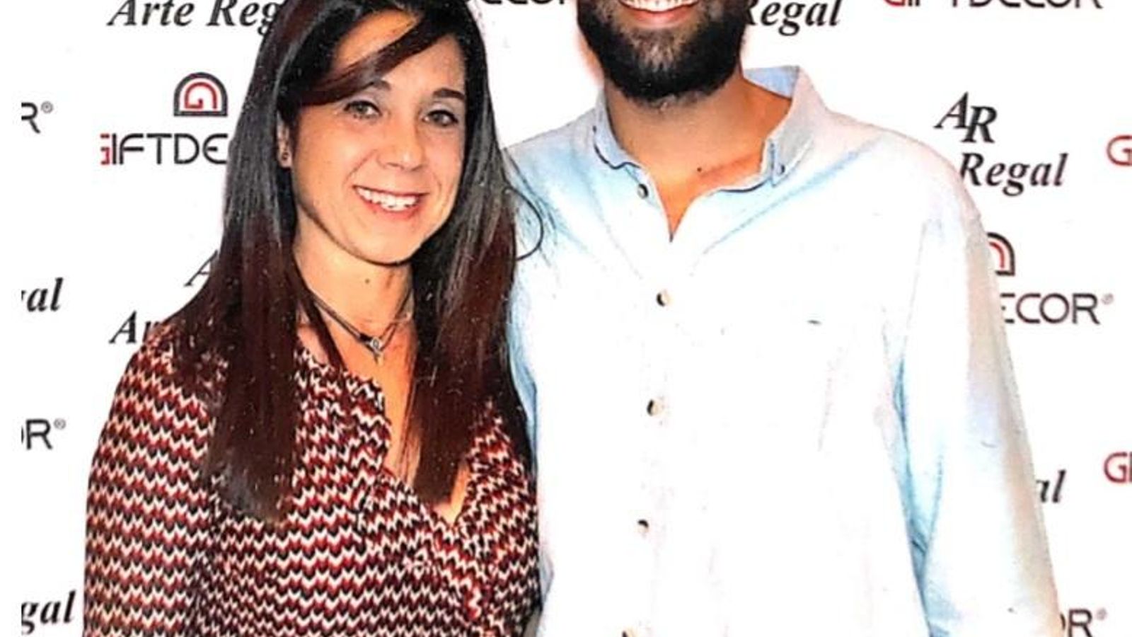 Eva Díaz Pestana junto a su hijo Álvaro en 2017.