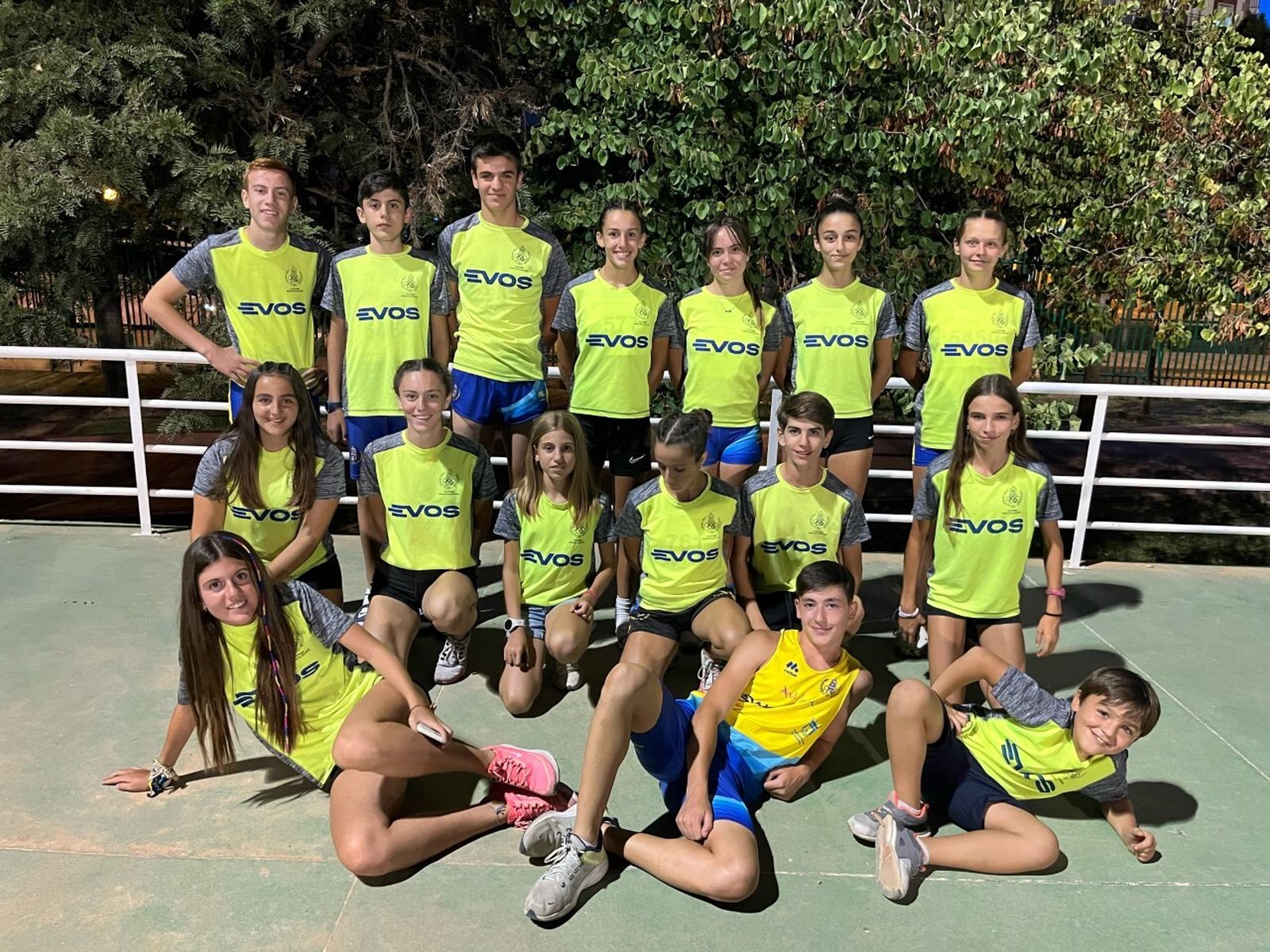La expedición del Bahía, en el Campeonato de Andalucía sub-16.