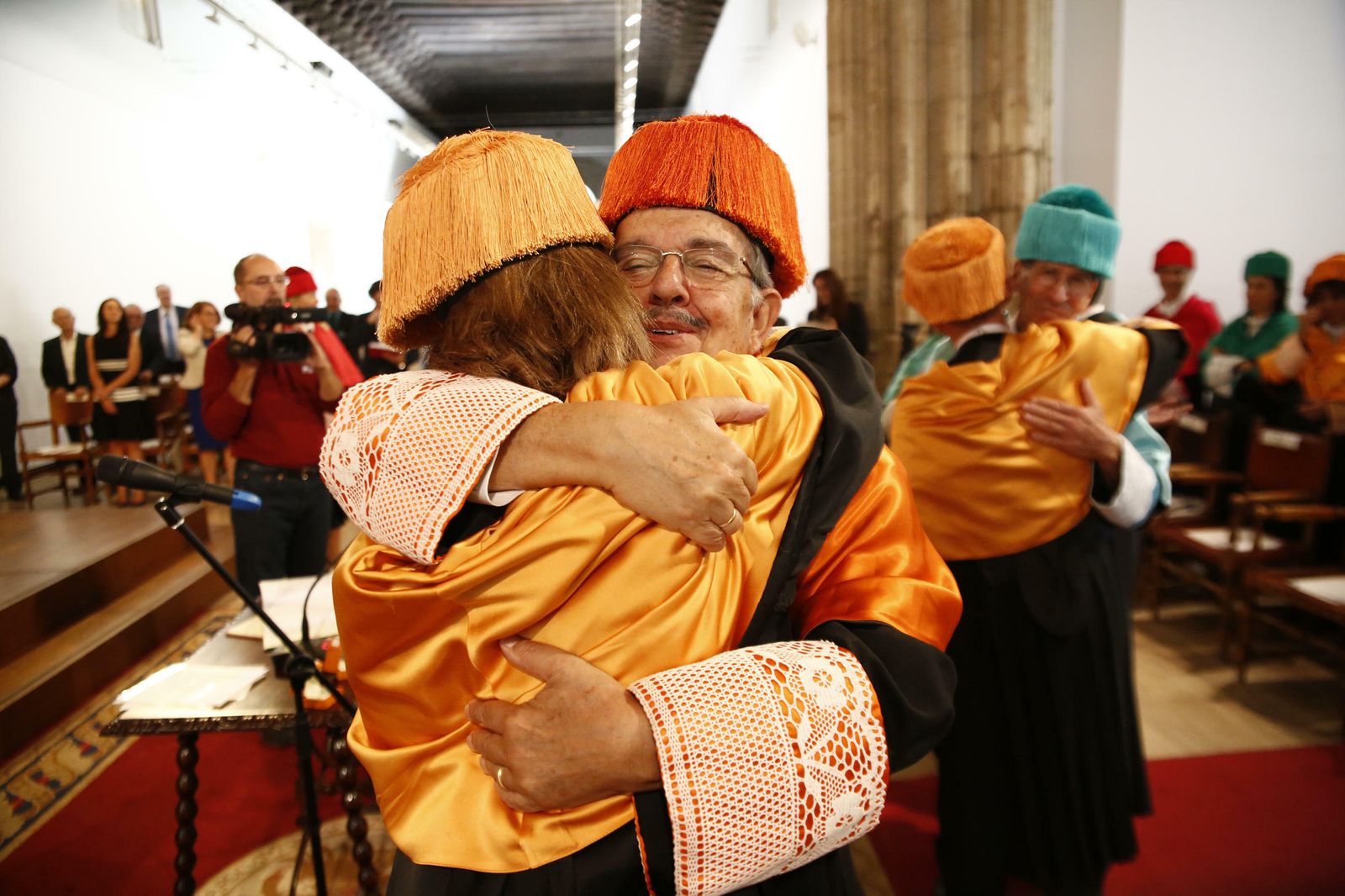 Cuadrado-Roura y Daniel Gile, honoris causa por la UGR