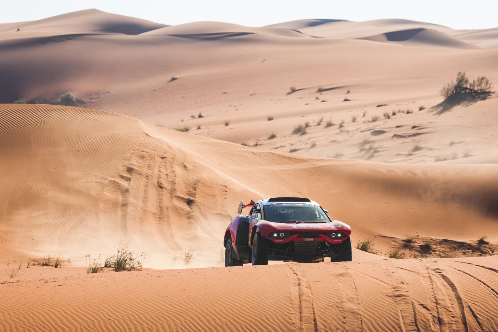 Las espectaculares imágenes del Dakar por las dunas
