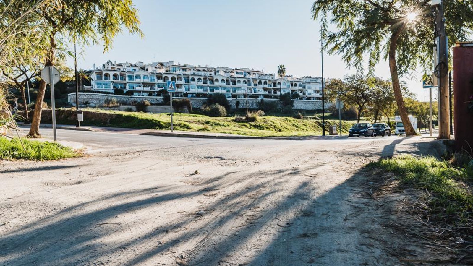 La unión de la vía pecuaria entre los términos municipales de Mijas y Fuengirola.