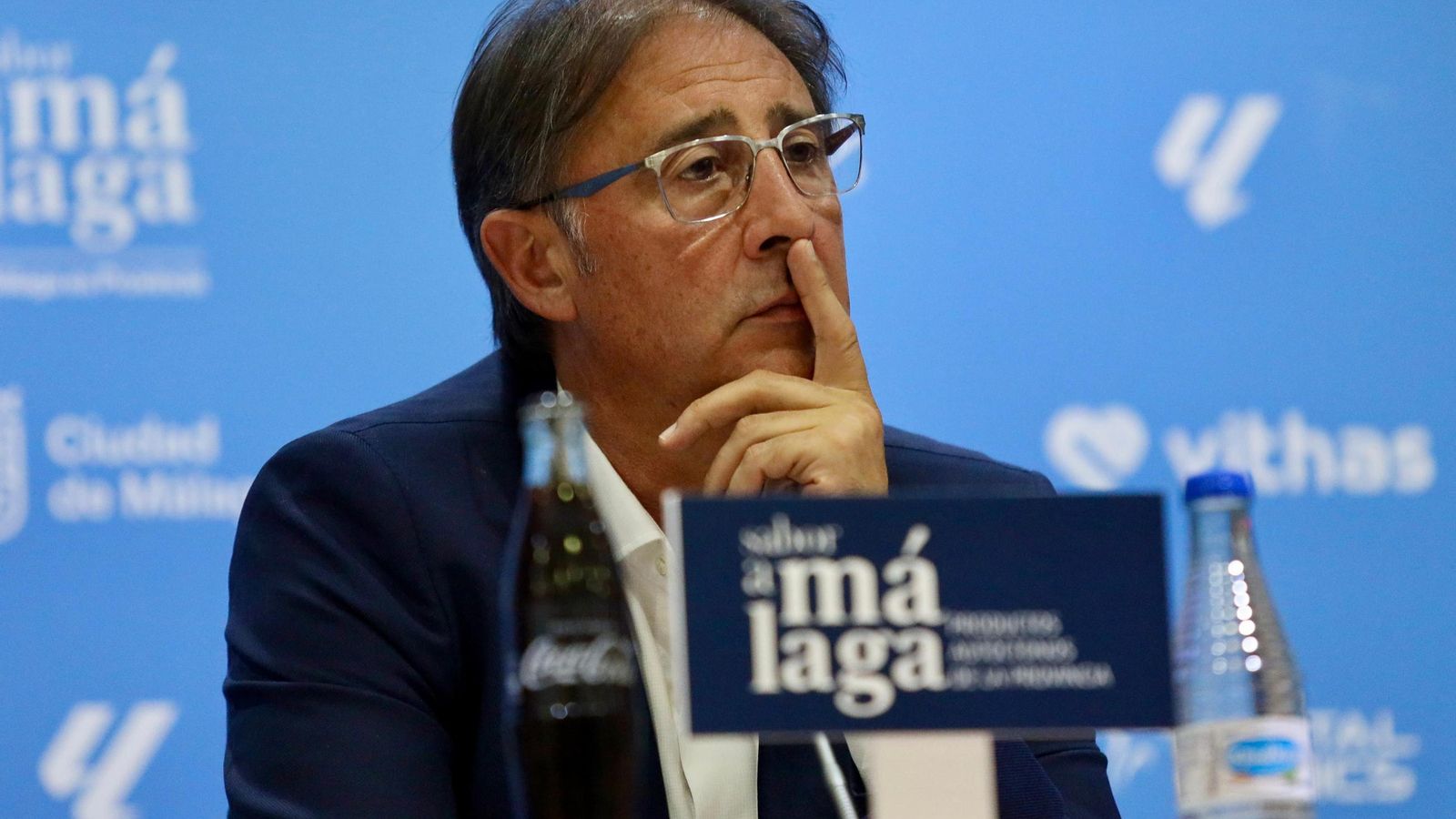 La renovación de Izan Merino y el balance de mercado de Loren, en fotos